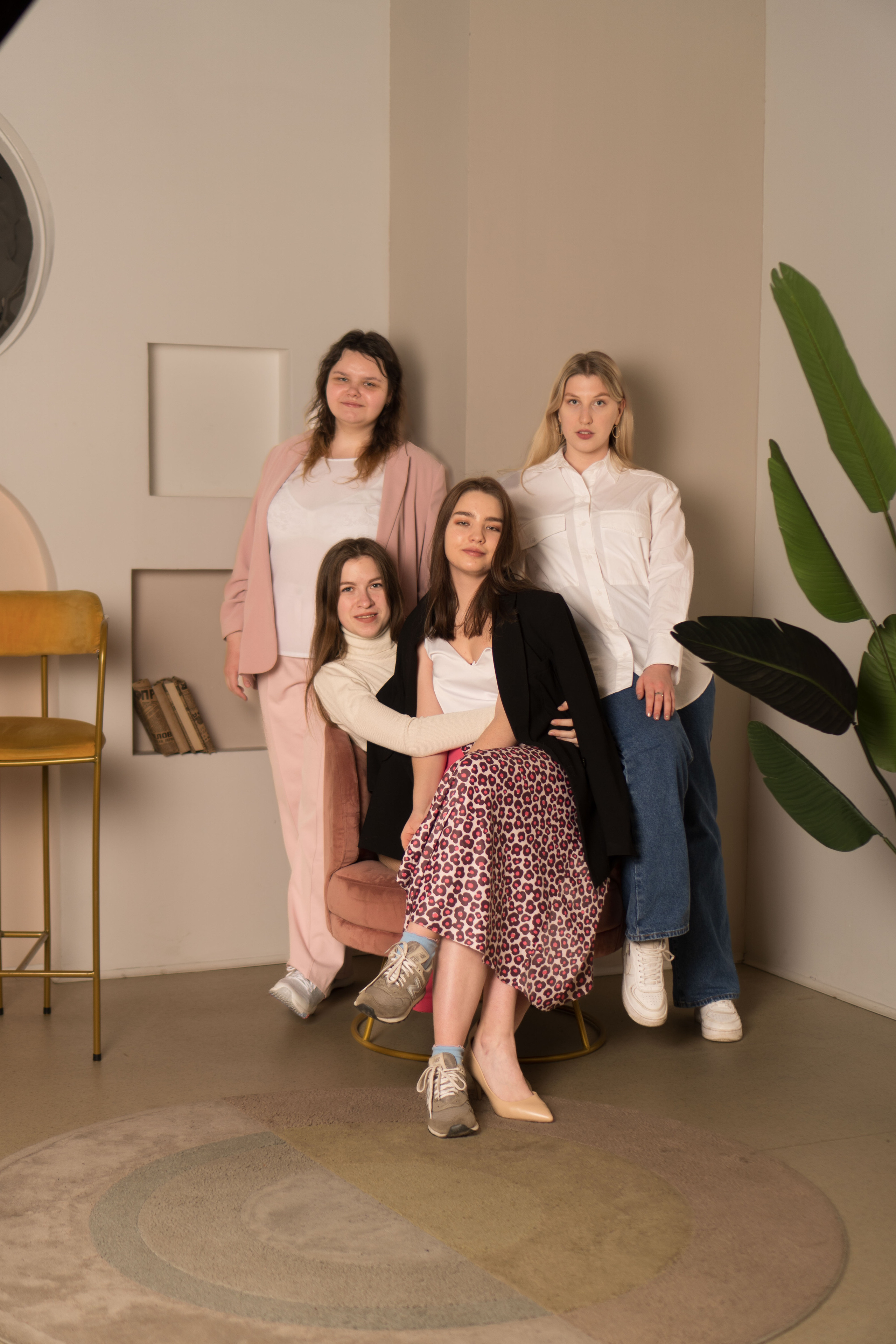 Фотограф на выпускной цена. Профессиональный фотограф в Москве Кабардин Тихон