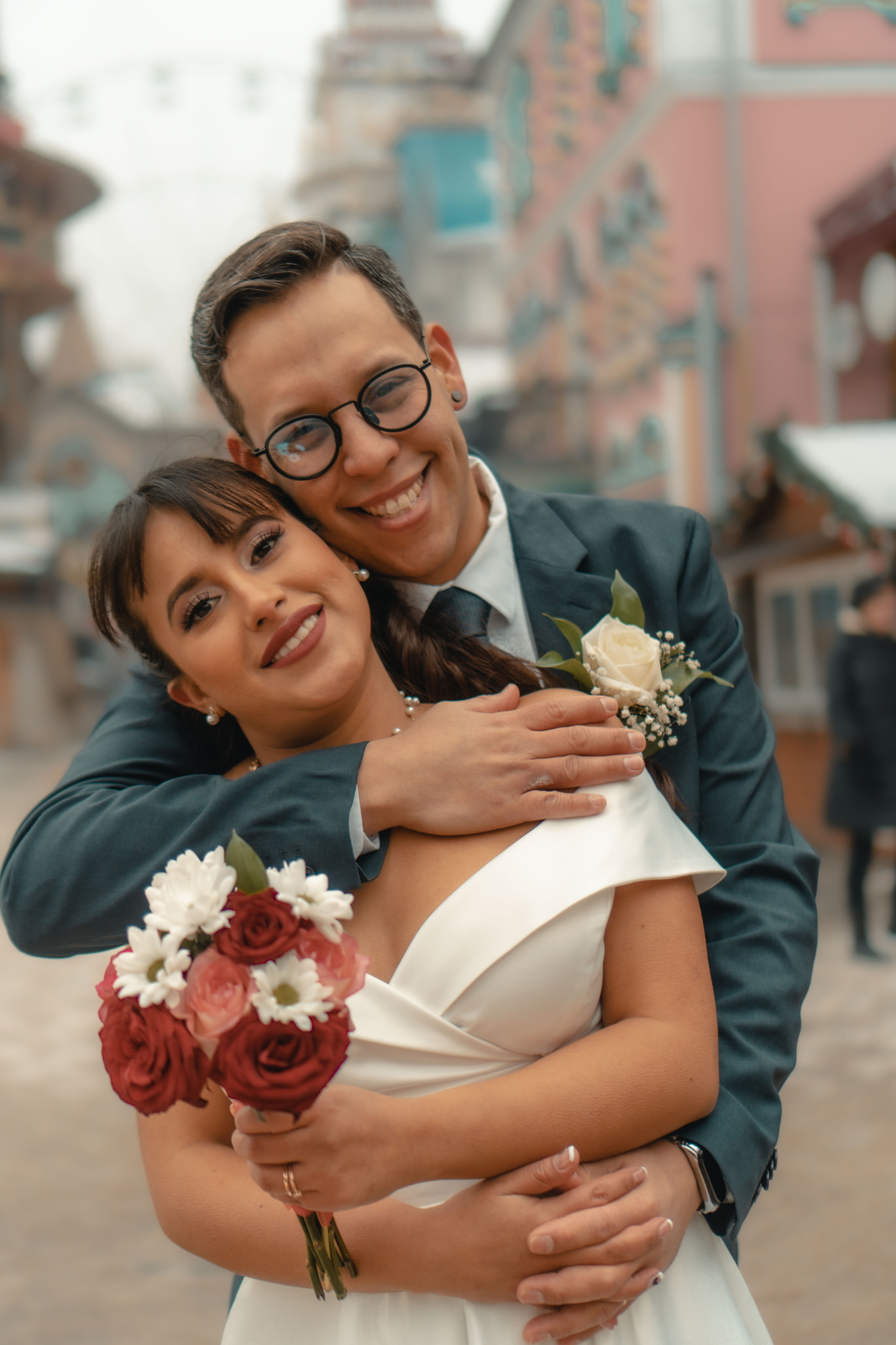 Свадебный фотограф Москва | Фото и видео съемка в ЗАГС. Профессиональный фотограф в Москве Кабардин Тихон