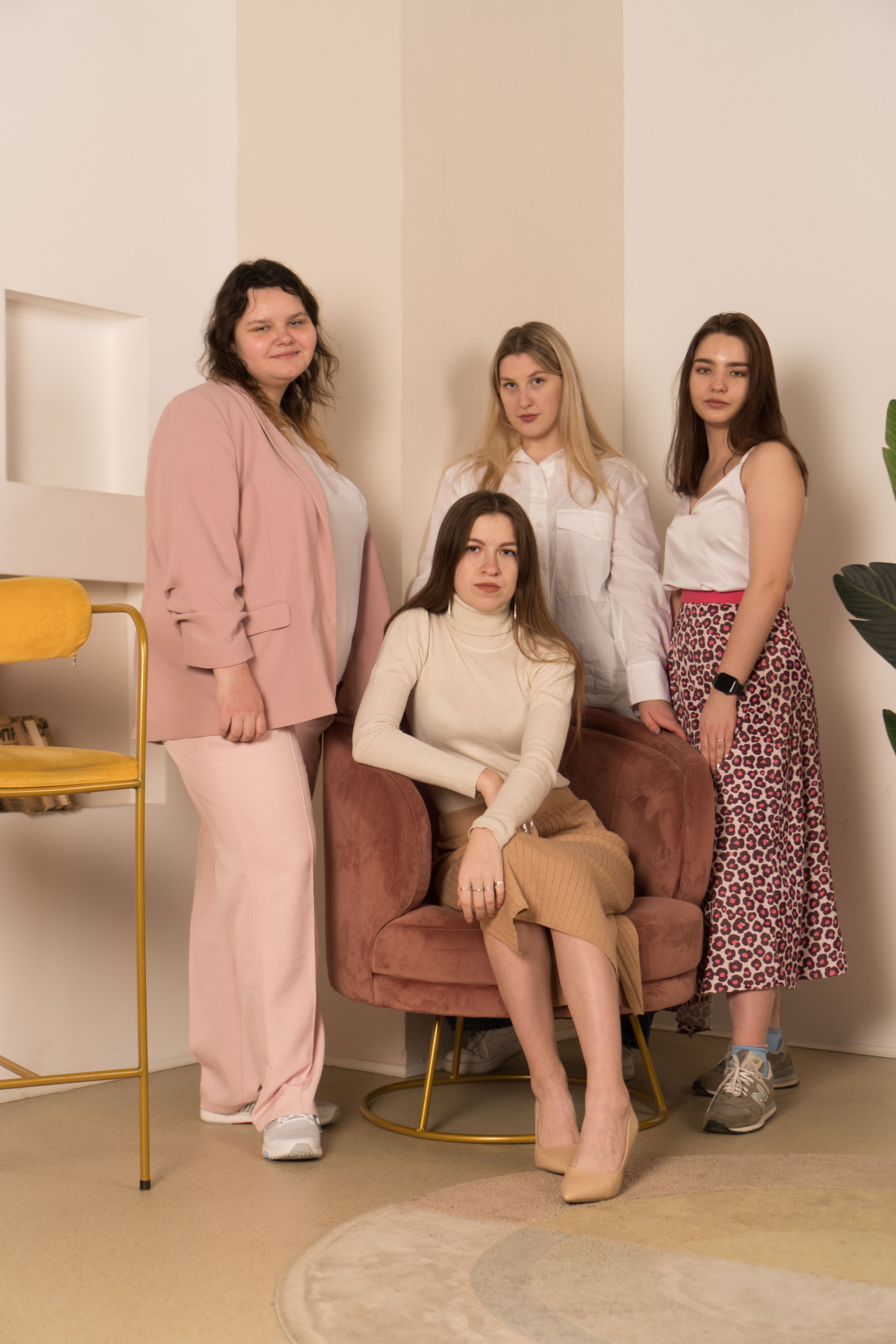 Фотограф на выпускной цена. Профессиональный фотограф в Москве Кабардин Тихон