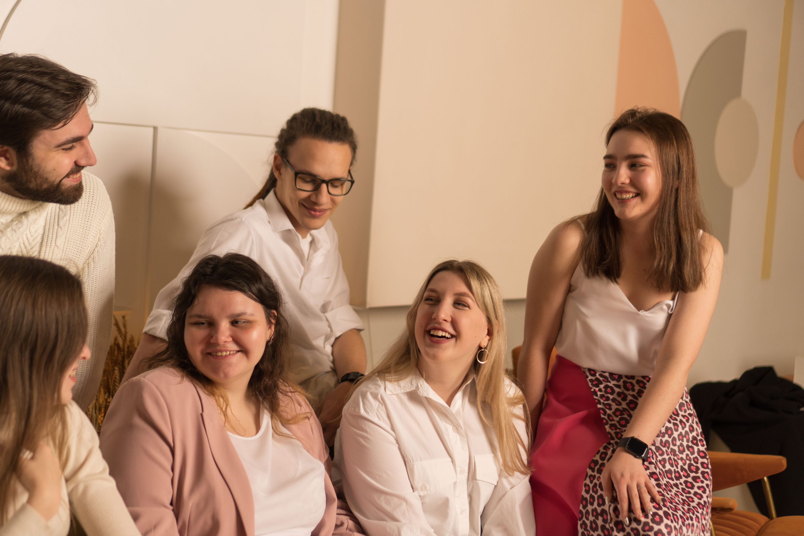 Фотограф на выпускной цена. Профессиональный фотограф в Москве Кабардин Тихон