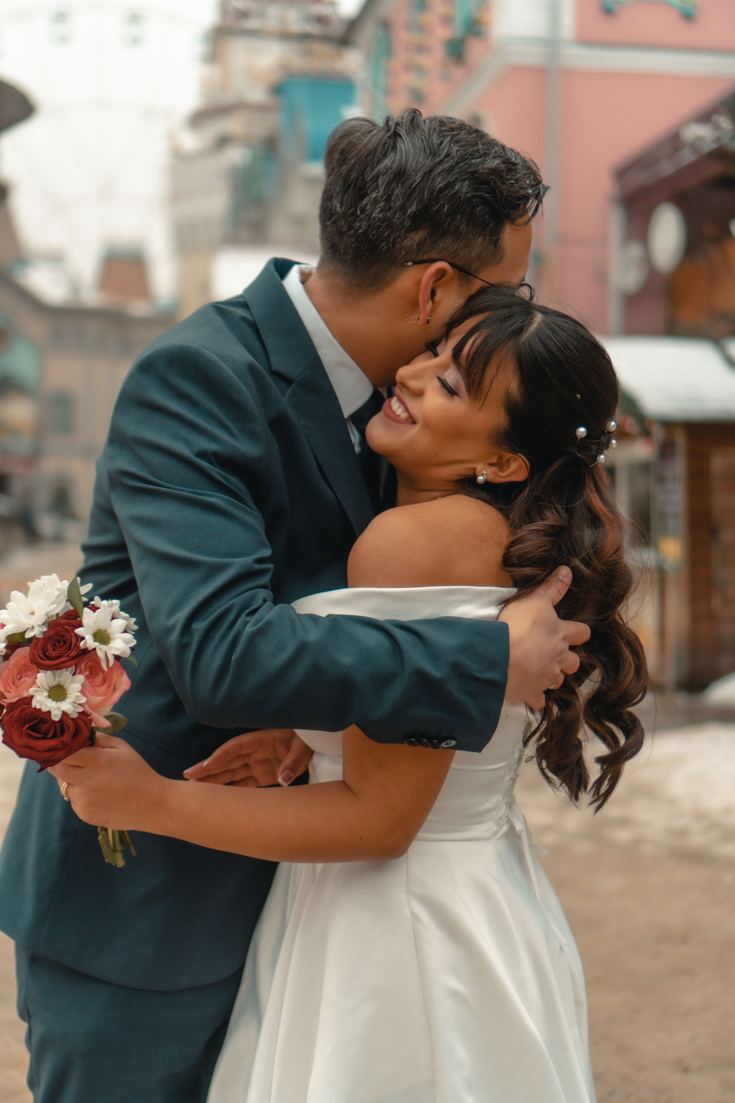 Свадебный фотограф Москва | Фото и видео съемка в ЗАГС. Профессиональный фотограф в Москве Кабардин Тихон