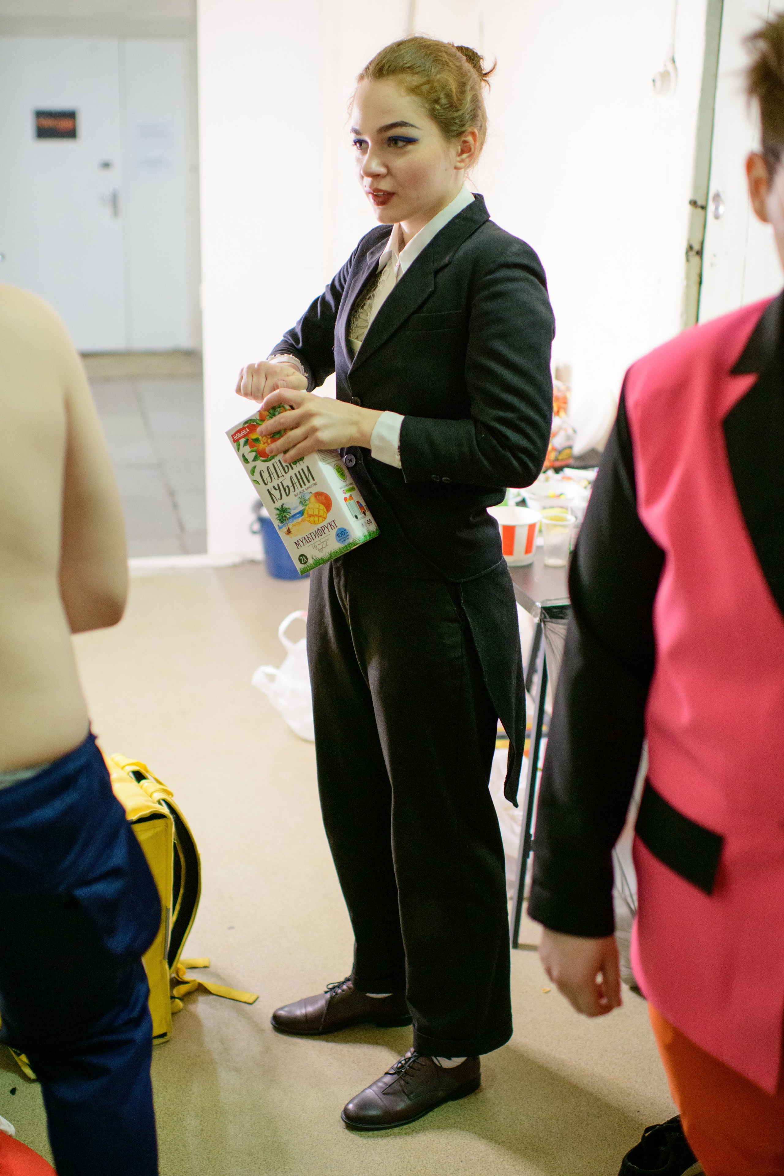 Фотосъемка выступления молодежного театра «РеСпект». Организация и проведение фотосъемок в Санкт-Петербурге. Фотограф Смирягин Илья