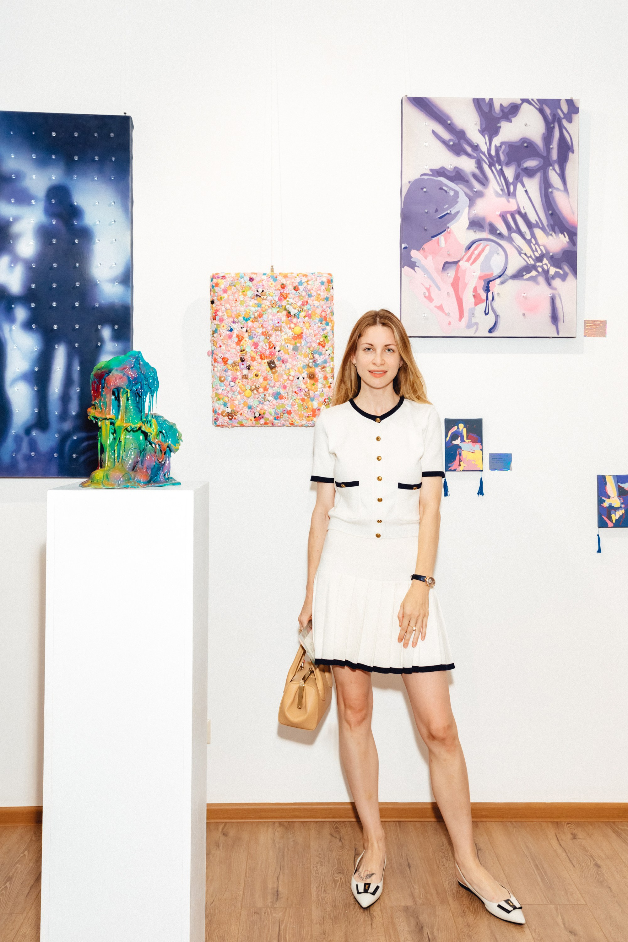 RE: pair дуэтная выставка. Современный художник в Москве Анастасия Малиновская