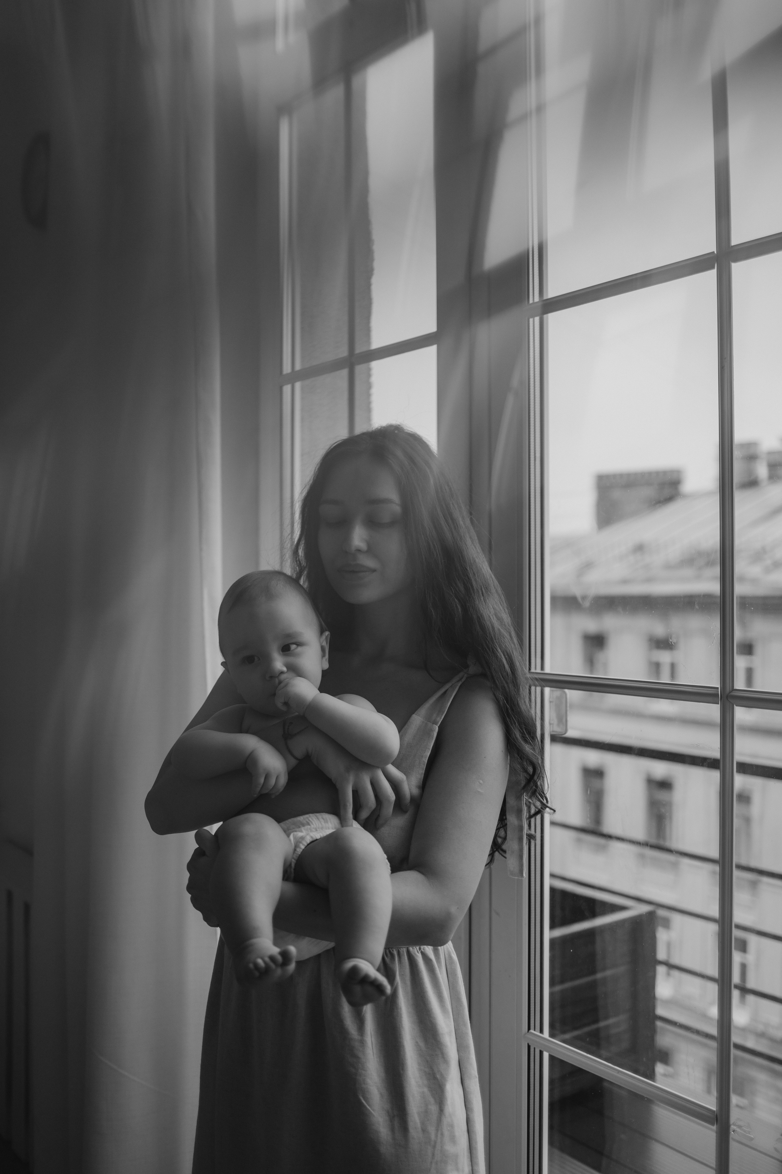 Регина и малыш Дима. Семейный, домашний, ньюборн фотограф Москва Цветкова Елизавета