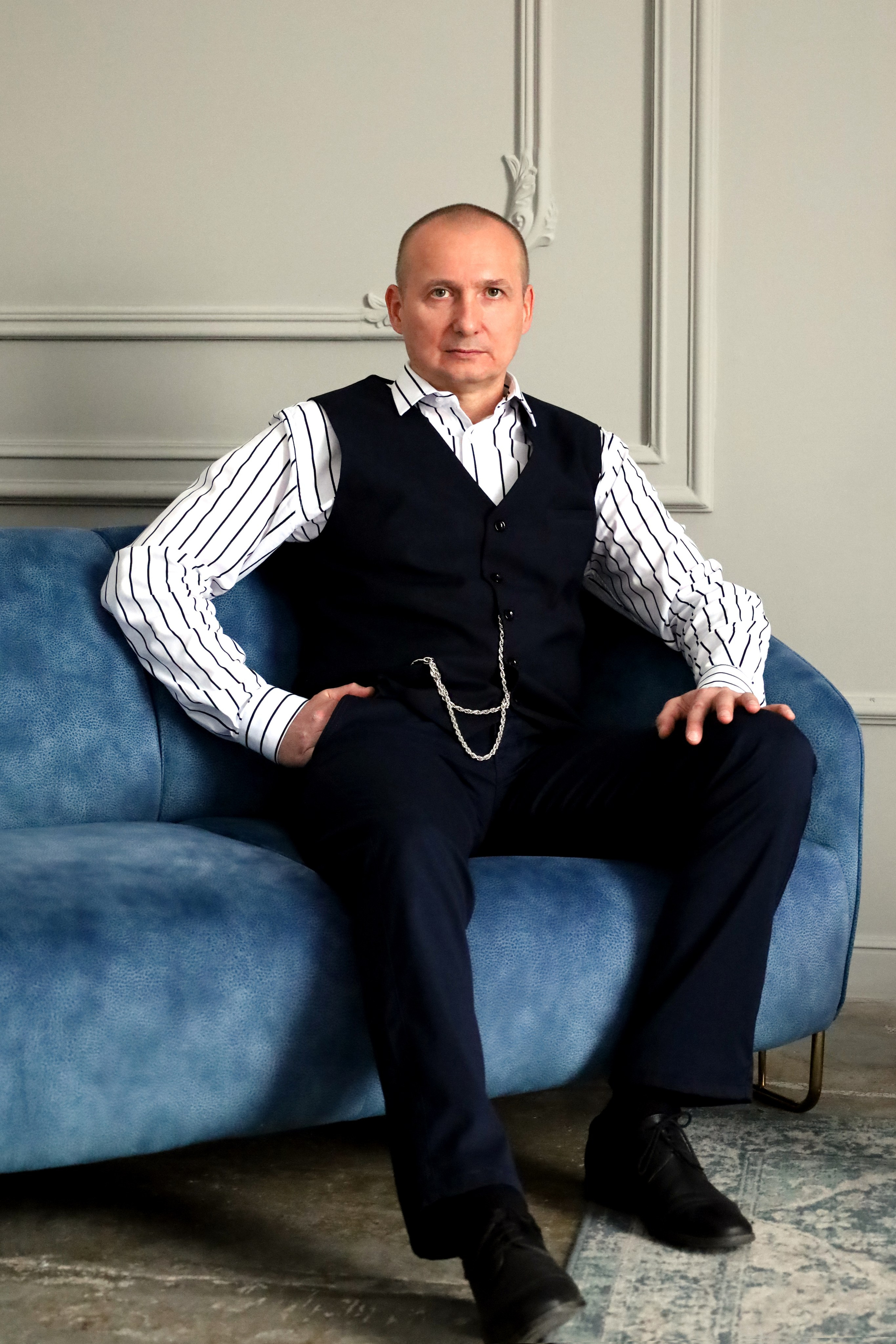 индивидуальная мужская фотосессия вечерняя съёмка фотограф саратов елизавета Белова  топ фотографов саратов семейнаясъёмка съёмка в студии съёмка на улице