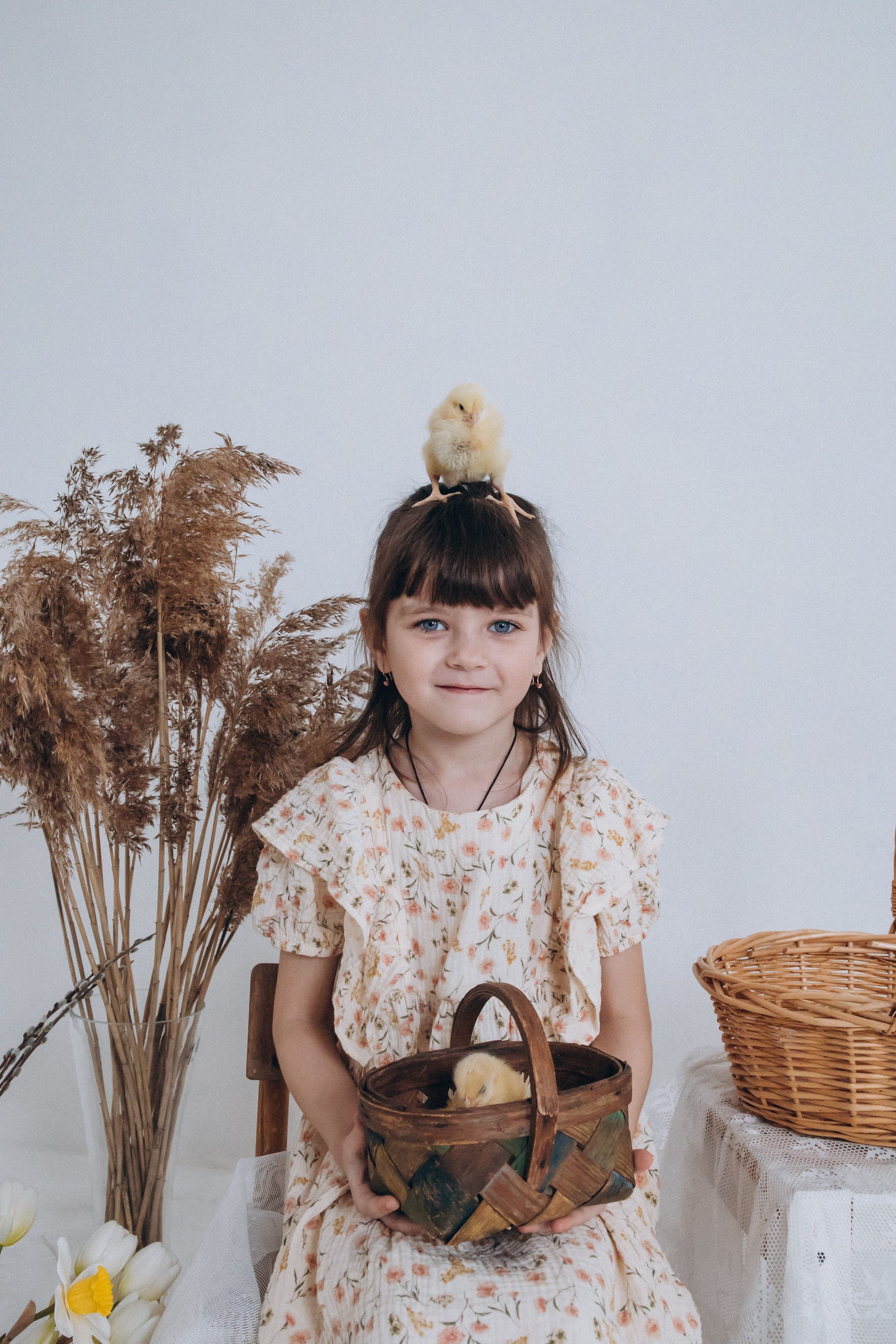 С цыплятами. Семейный фотограф Нижневартовск Тюмень Ефимова Ирина