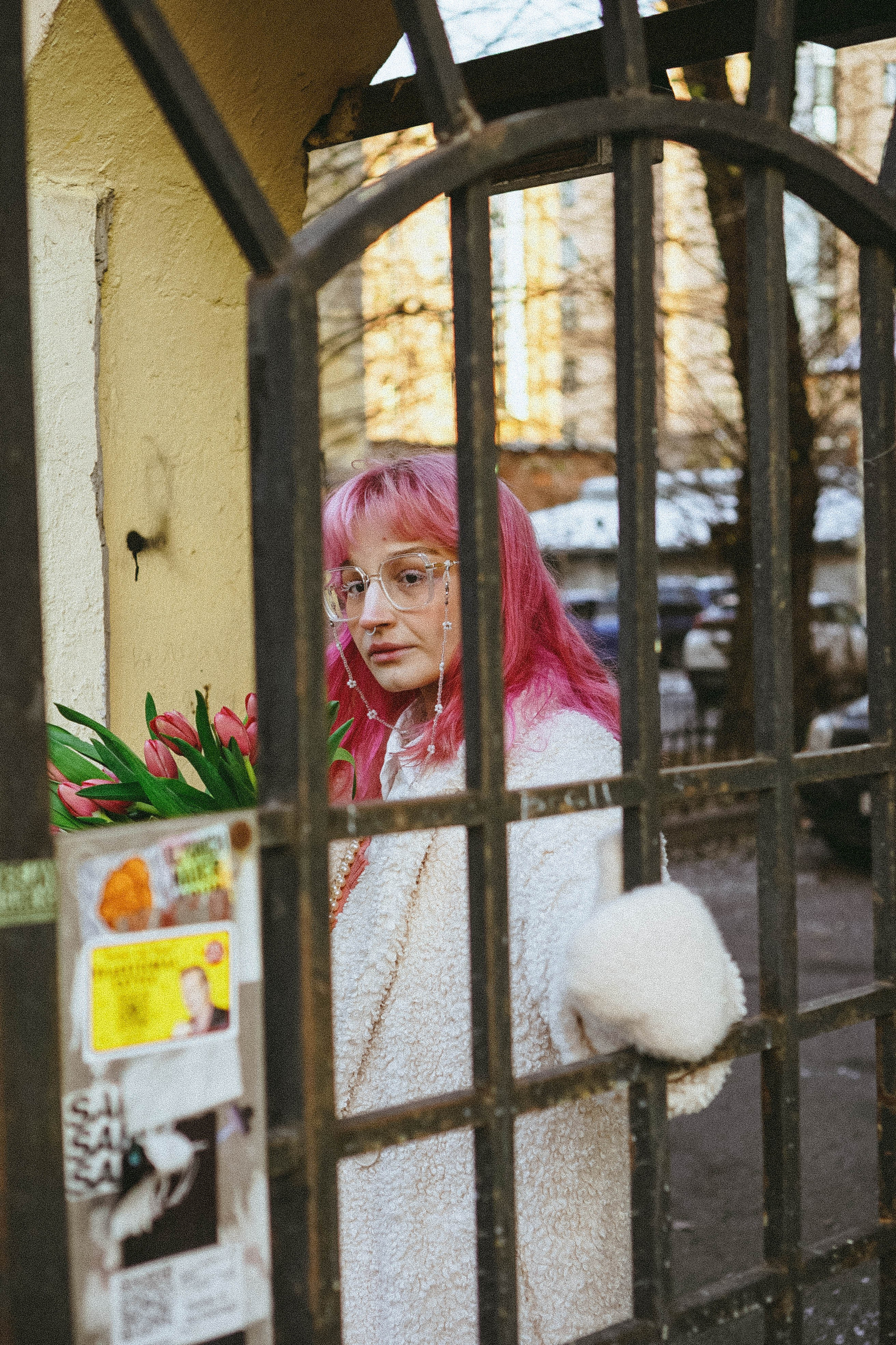 Прогулочная фотосессия с тюльпанами. Профессиональный фотограф, Санкт-Петербург — Виктория Богомолова