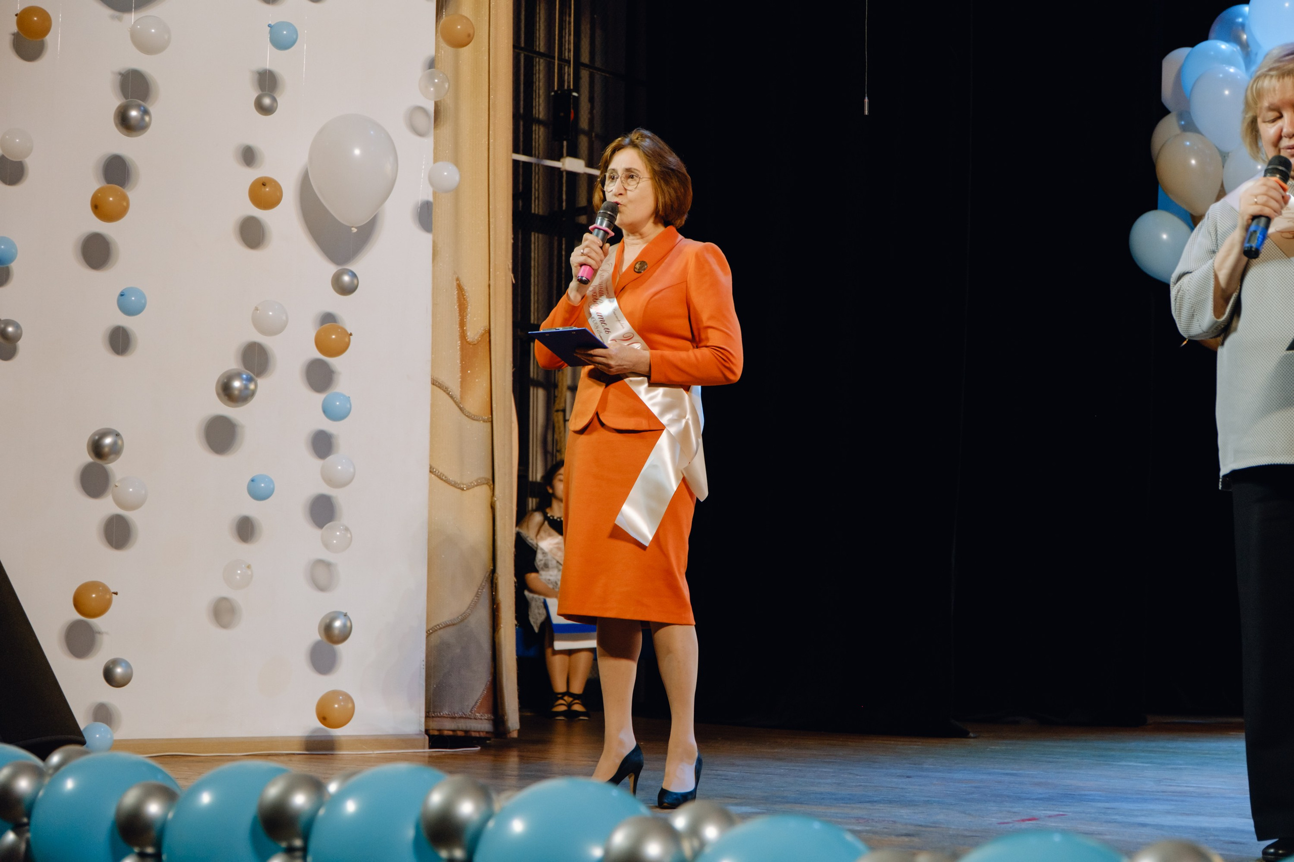 Последний звонок 11 класс. Фотограф Софья Володкина