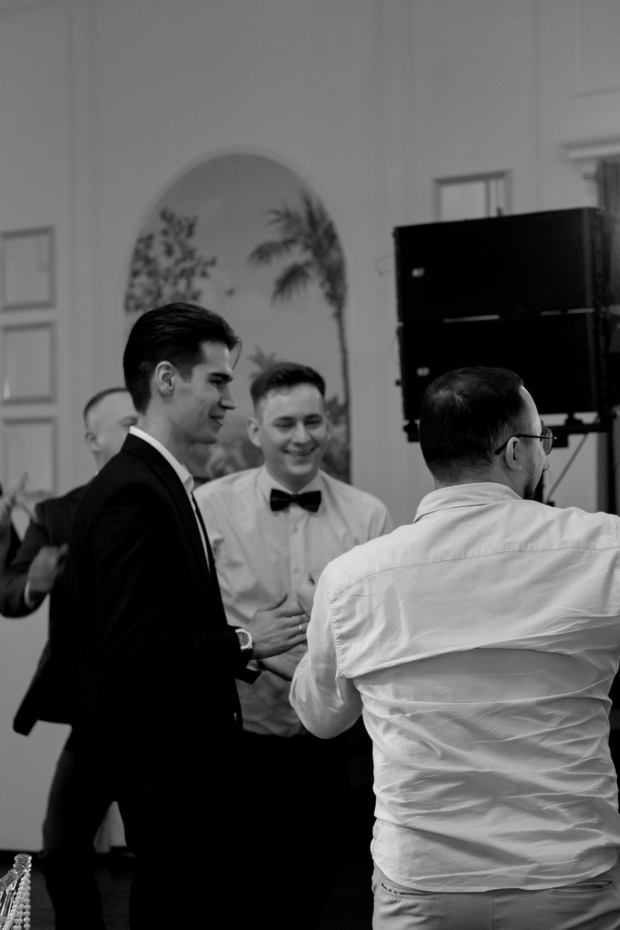 СВАДЕБНЫЙ БАНКЕТ (СНЯТО В СИБИРЕ В НИЖНЕВАРТОВСКЕ). Профессиональный фотограф, Санкт-Петербург — Виктория Богомолова