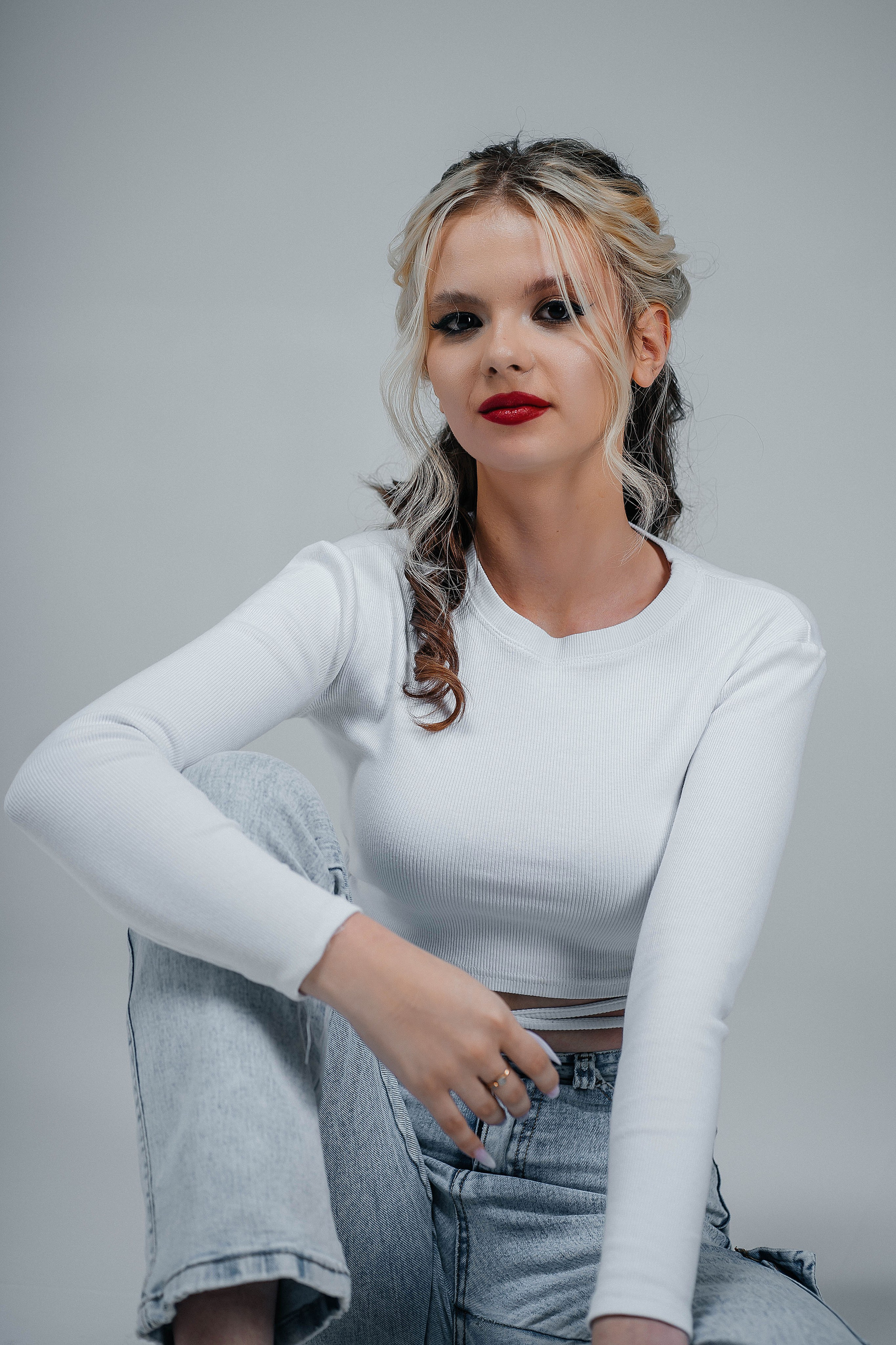 Студийный минимализм. Виктория Алпеева — фотограф по любви