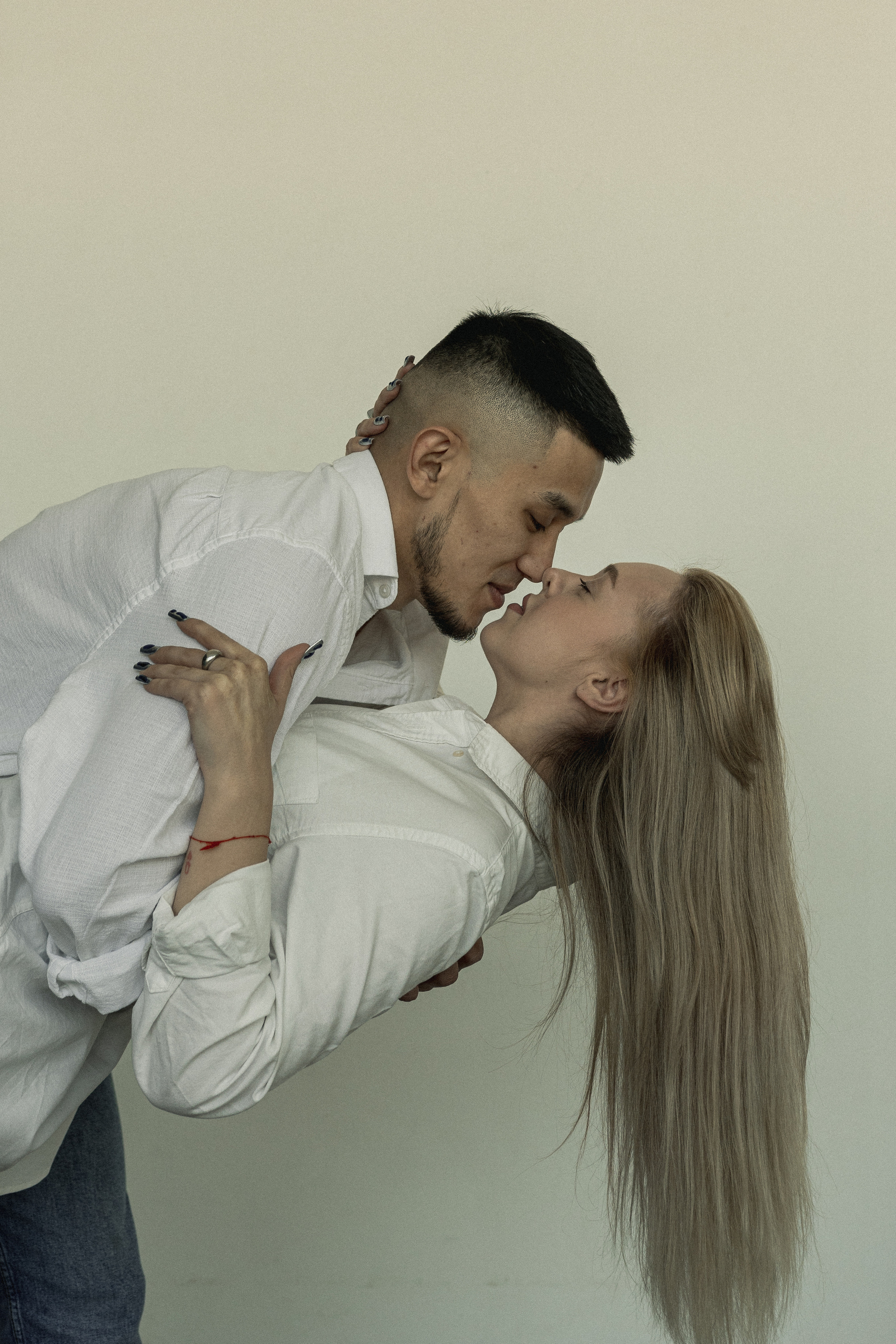 Алина и Диас. Фотографирую пары и индивидуальные съемки в Алматы Шунько Ирина