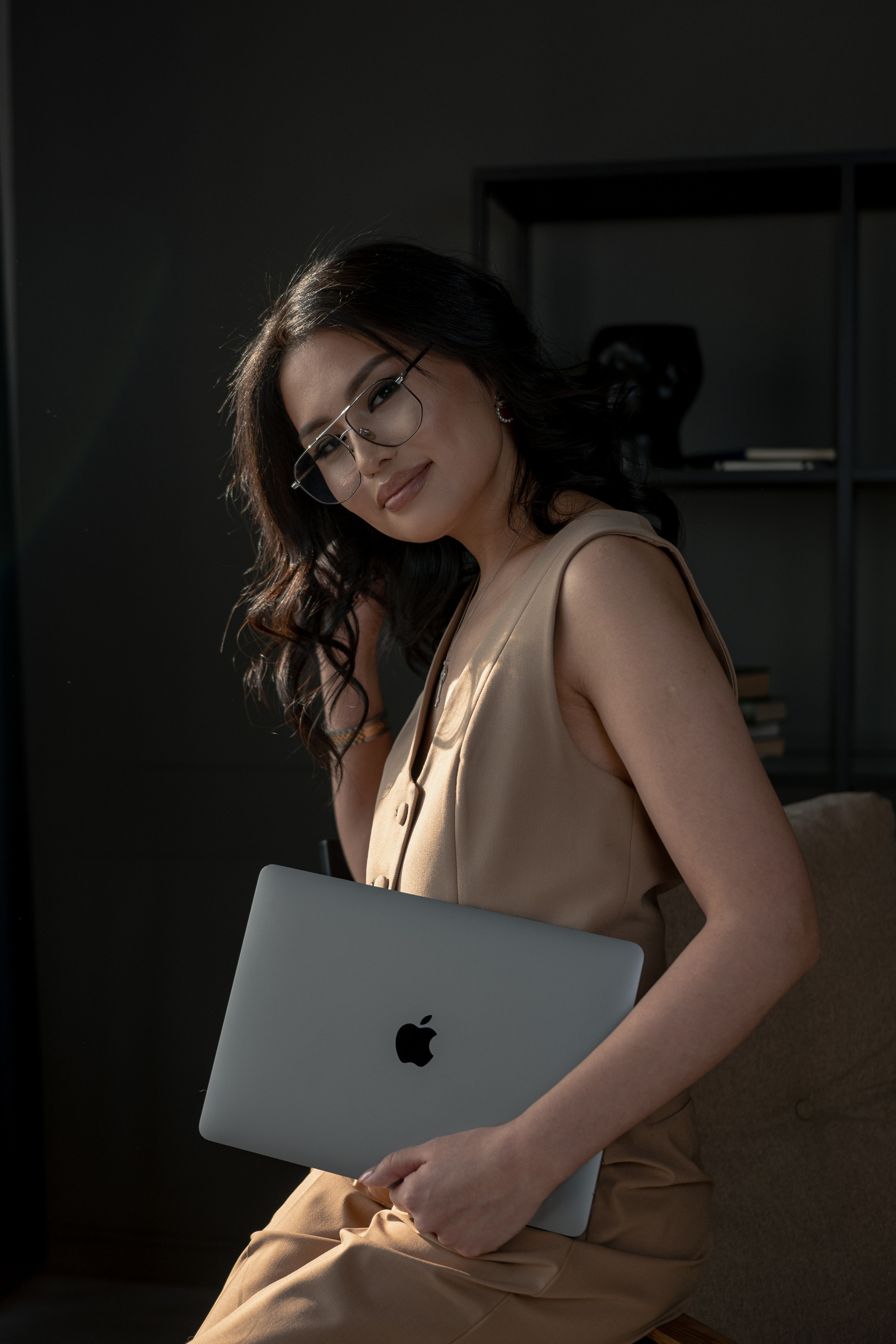 Джамиля. Фотосессия бизнес коуч. Фотографирую пары и индивидуальные съемки в Алматы Шунько Ирина