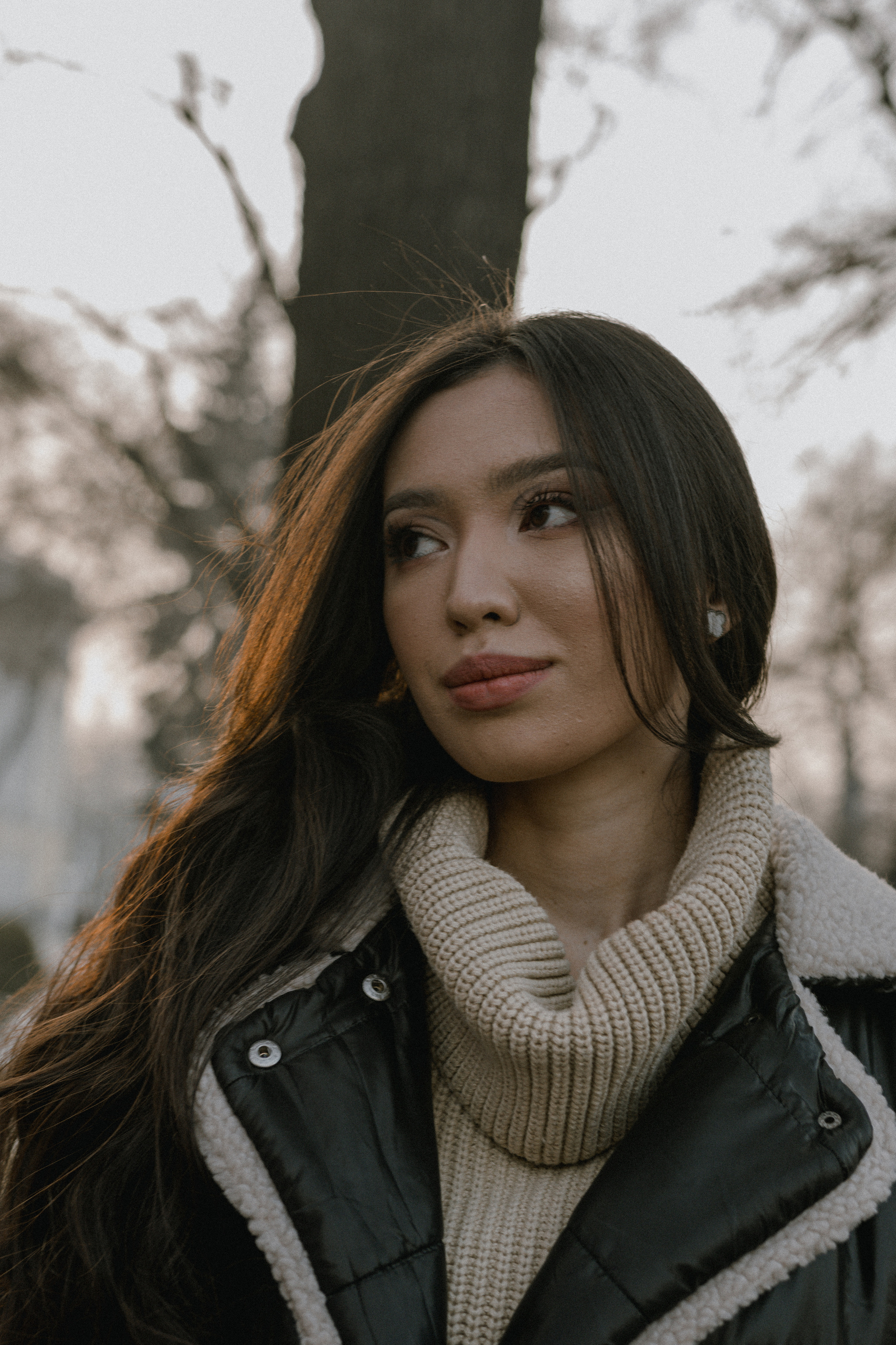 Аяжан фотосессия в кафе и парке. Фотографирую пары и индивидуальные съемки в Алматы Шунько Ирина