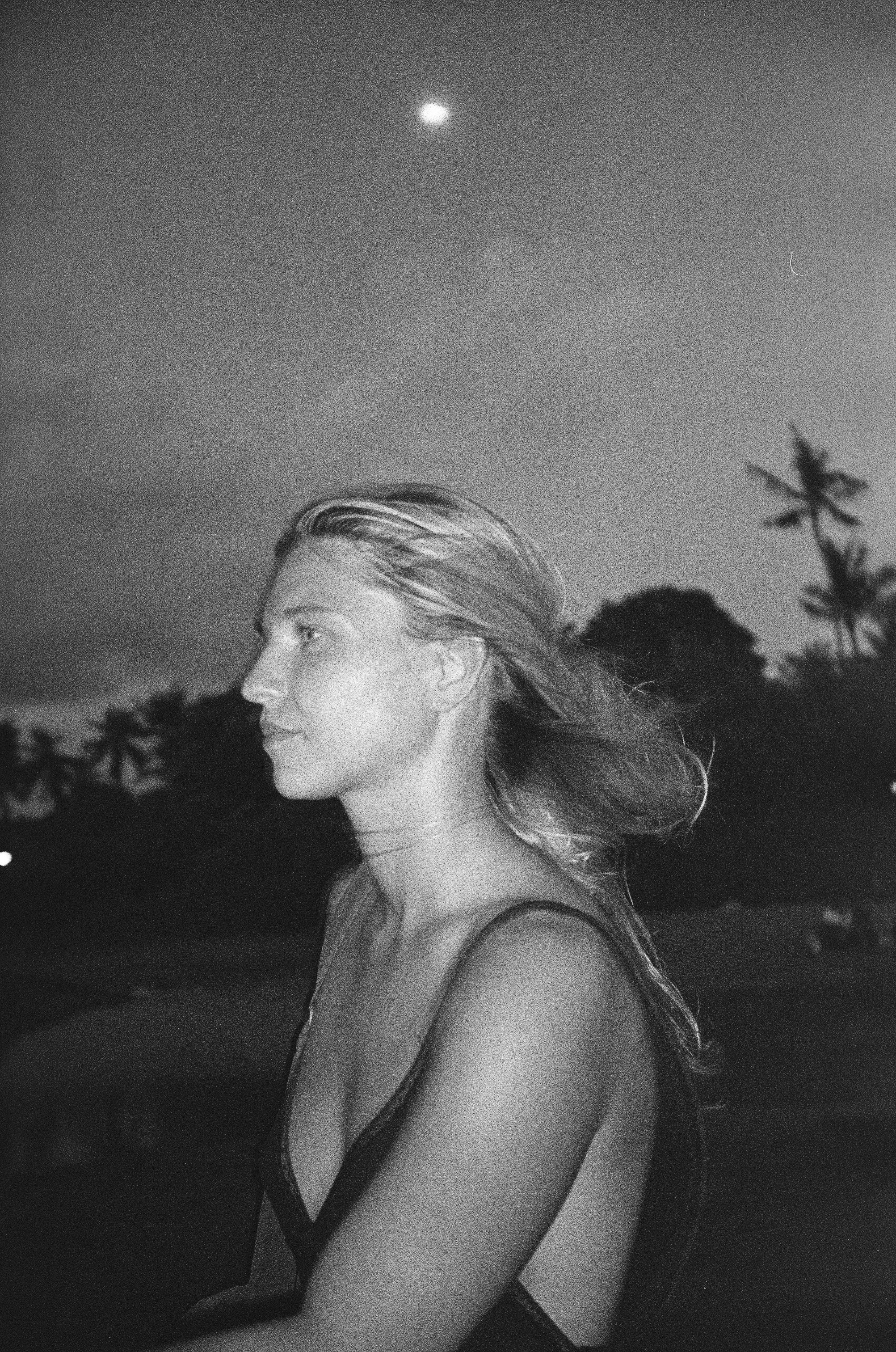 Who u are?. Carolinetru