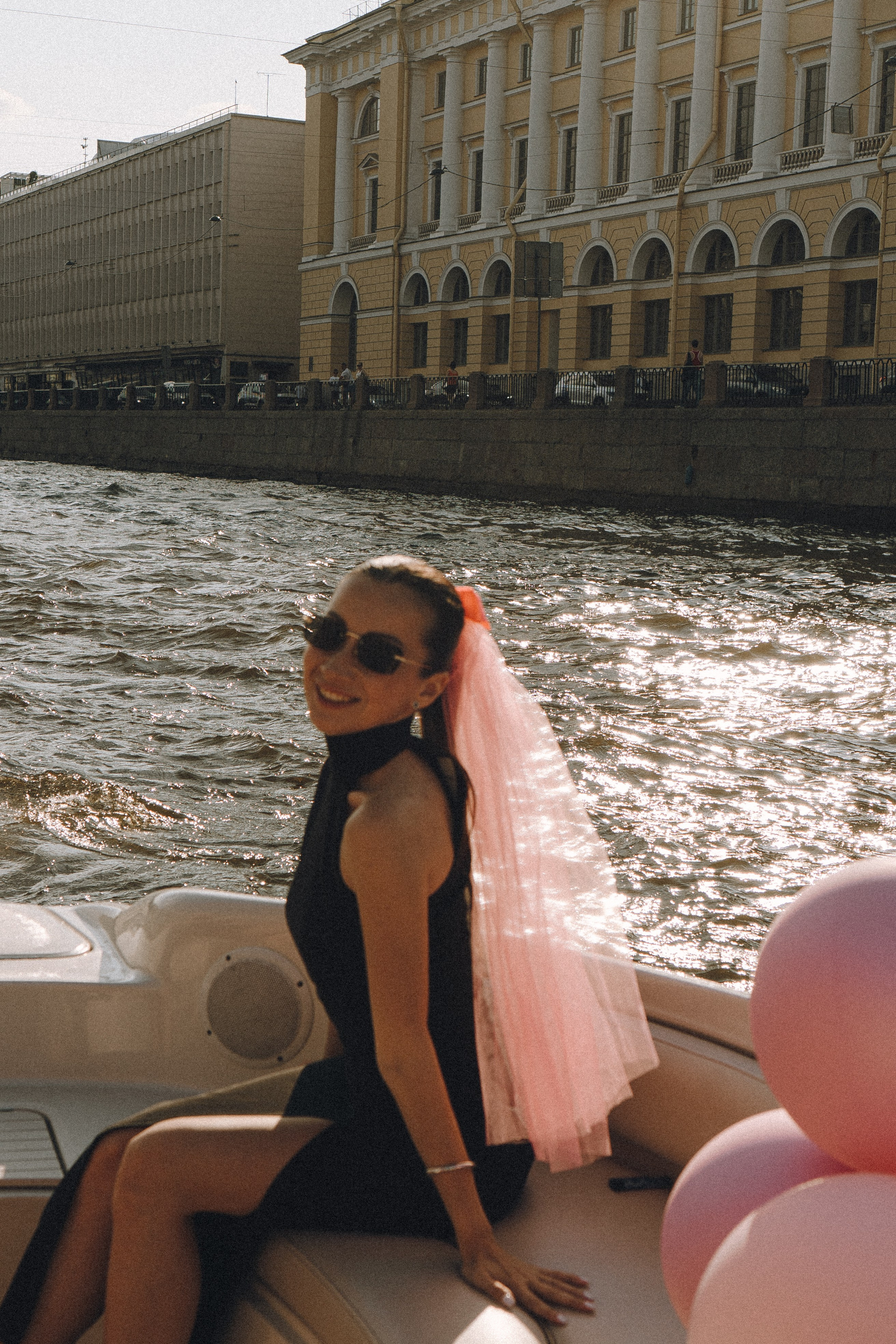 ДЕВИЧНИК НА КАТЕРЕ. Профессиональный фотограф, Санкт-Петербург — Виктория Богомолова