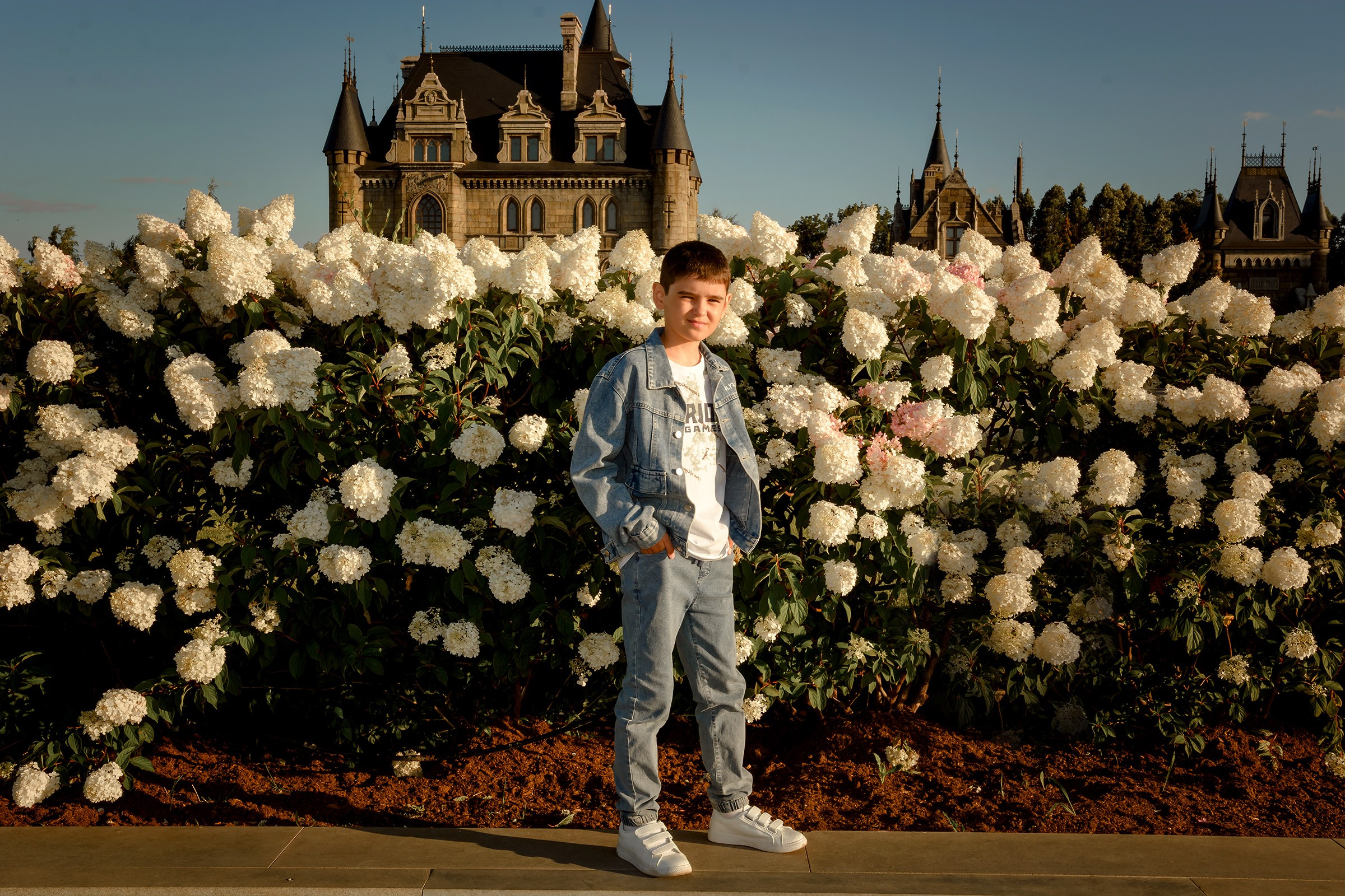 Семейная фотосессия у Замка Гарибальди. Фотограф Оксана Сафонова г. Тольятти