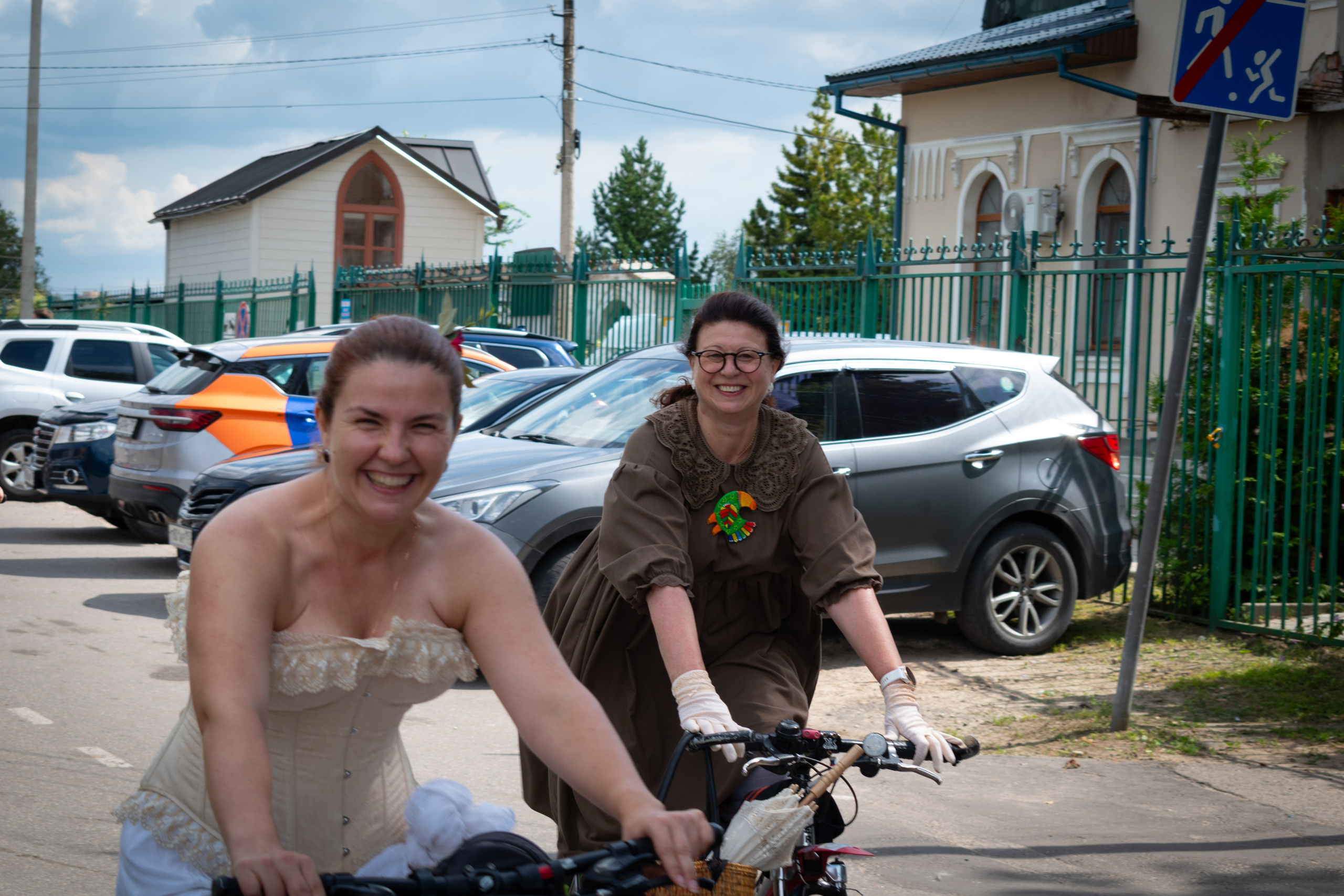«Леди на велосипеде» — велопробег по г. Жуковскому 2025. Репортажный фотограф Сыбер Мартти