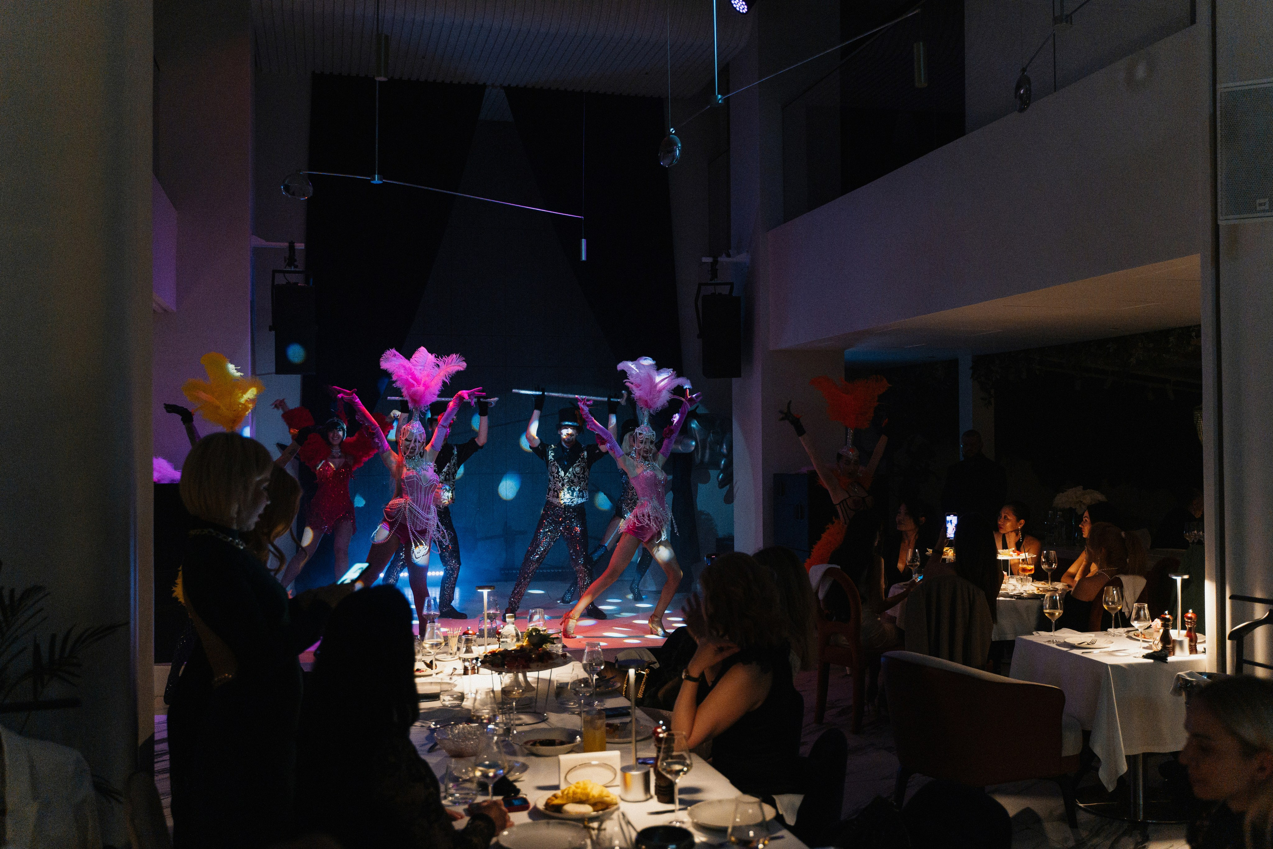 11 мая (суббота). BENUAR Restaurant