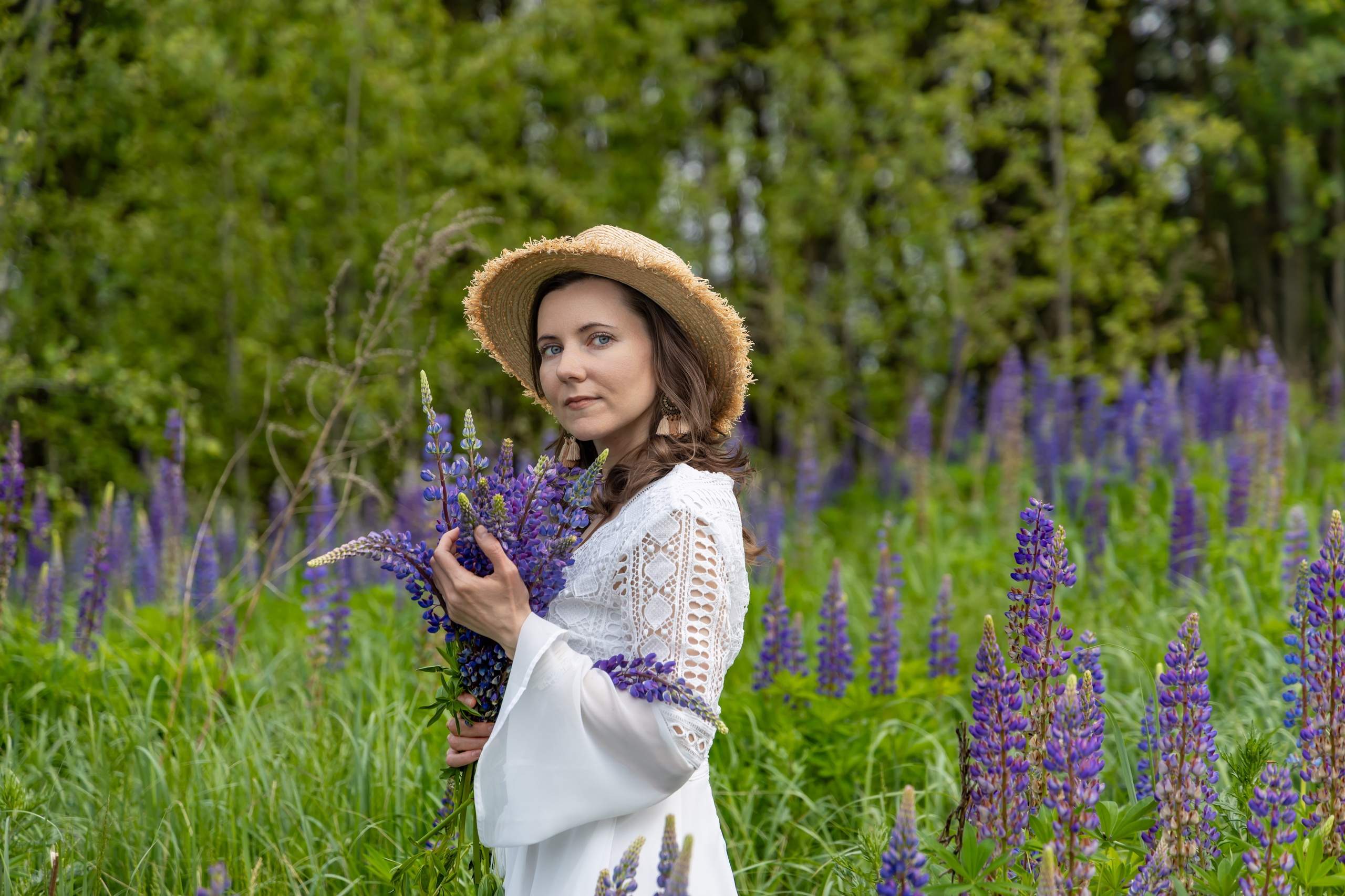 Фотосессия в люпинах. Репортажный, семейный и студийный фотограф в Москве Демин Алексей