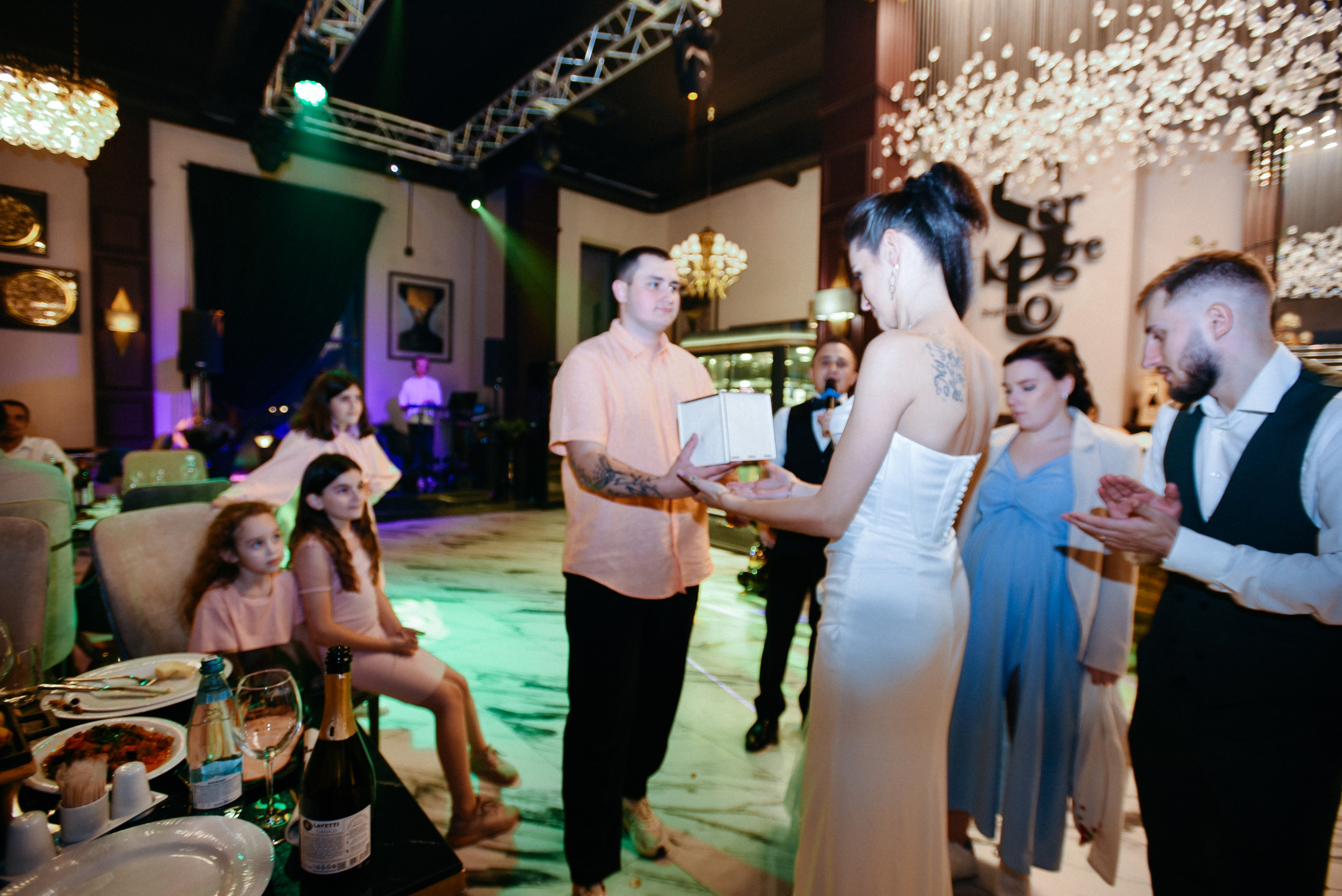 Виктор и Ангелина Банкет на 100 гостей Ресторан Segreto. Фотограф Лола Волна, город Москва