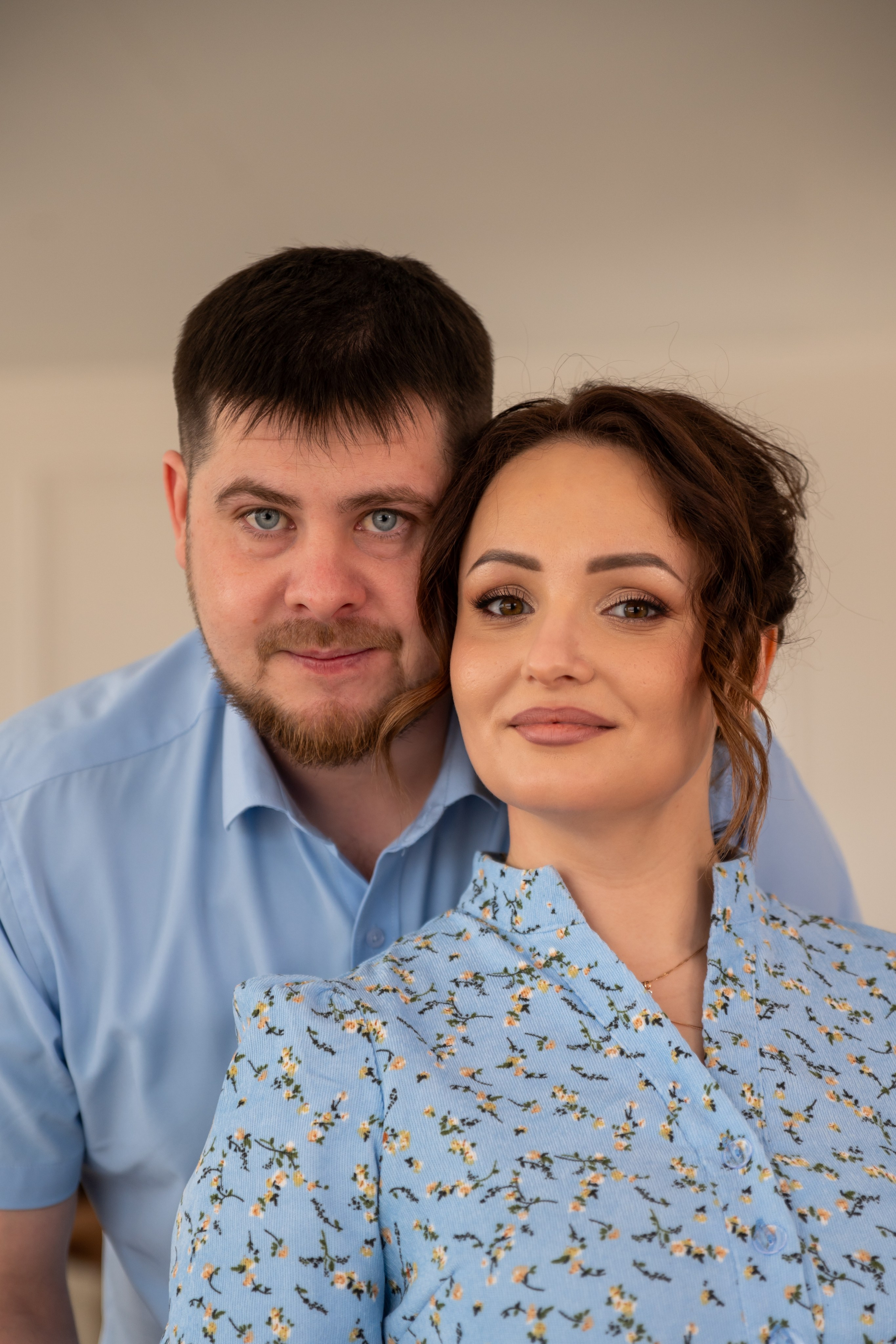 Александр и Анастасия и доченька Юлечка (1). Я Ольга Казанцева, фотографирую снимаю ваши киноистории и печатаю фото и цифровые портреты на холсте