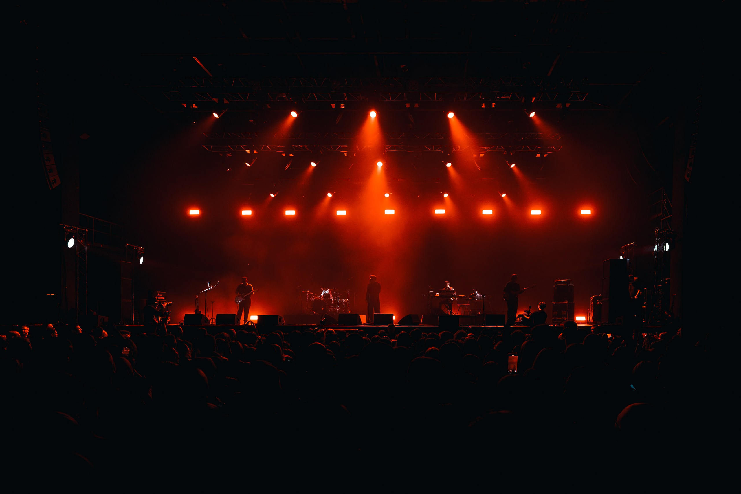 Танцы Минус. Магия музыки в кадре: Концертная Фотография