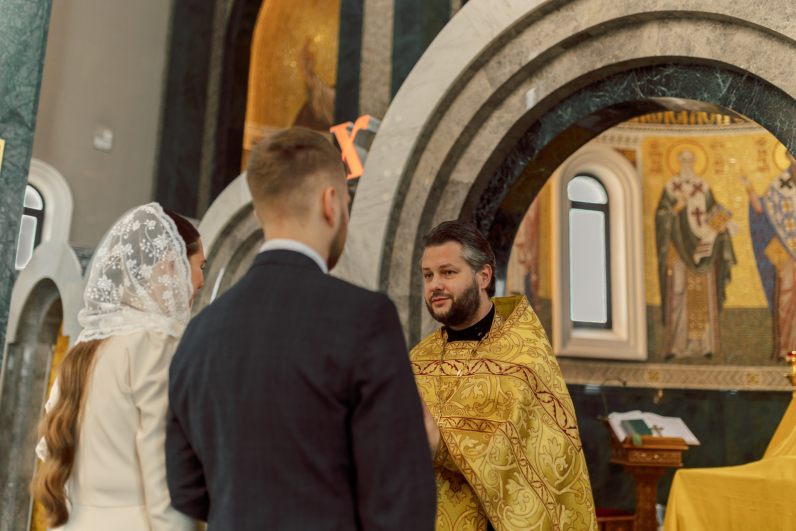 Венчание в храме Стефана Пермского. Семейный фотограф в Москве Анна Пожарская