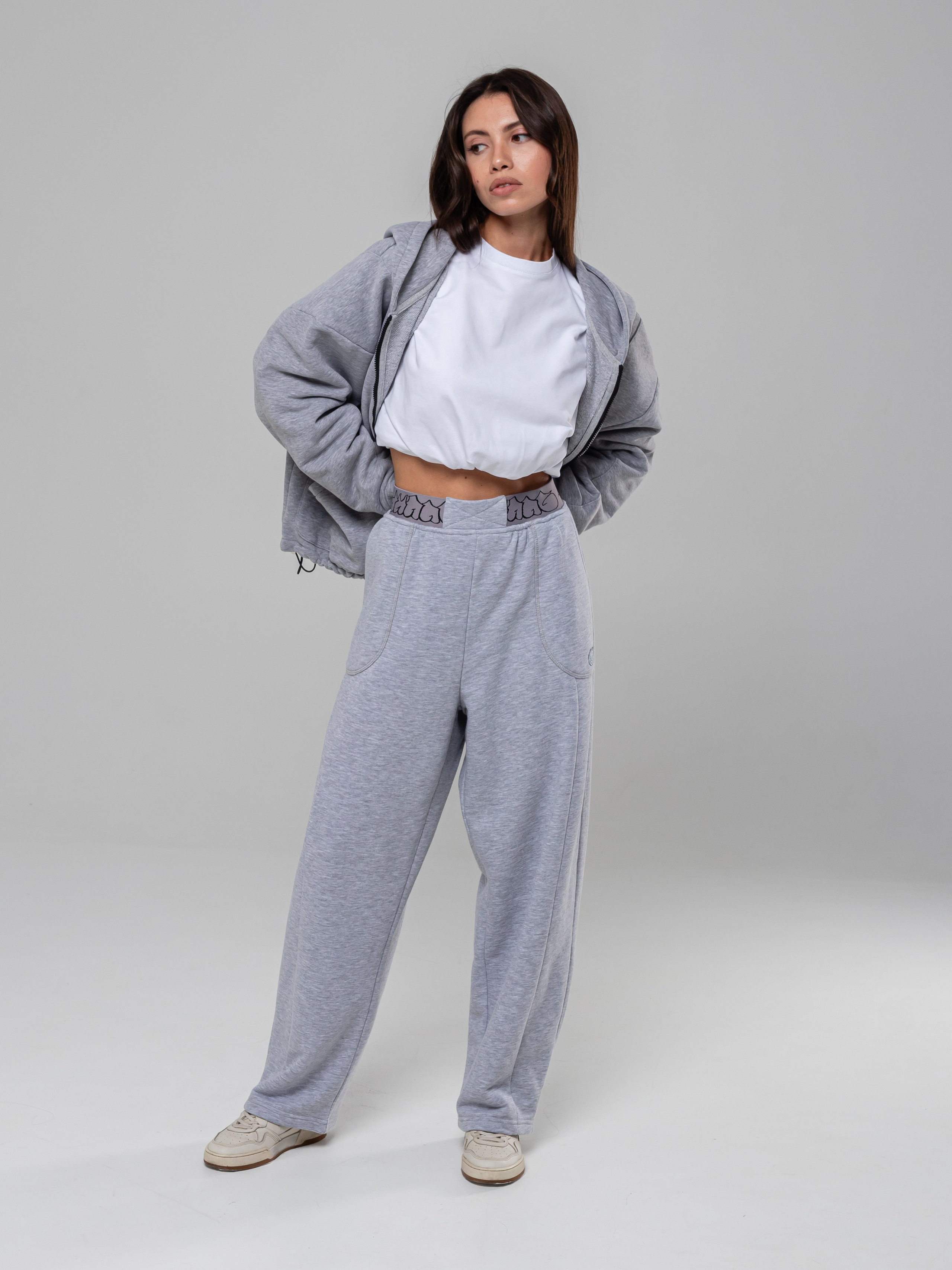 Худи и штаны. Фотограф в Краснодаре Арина Кудряшова