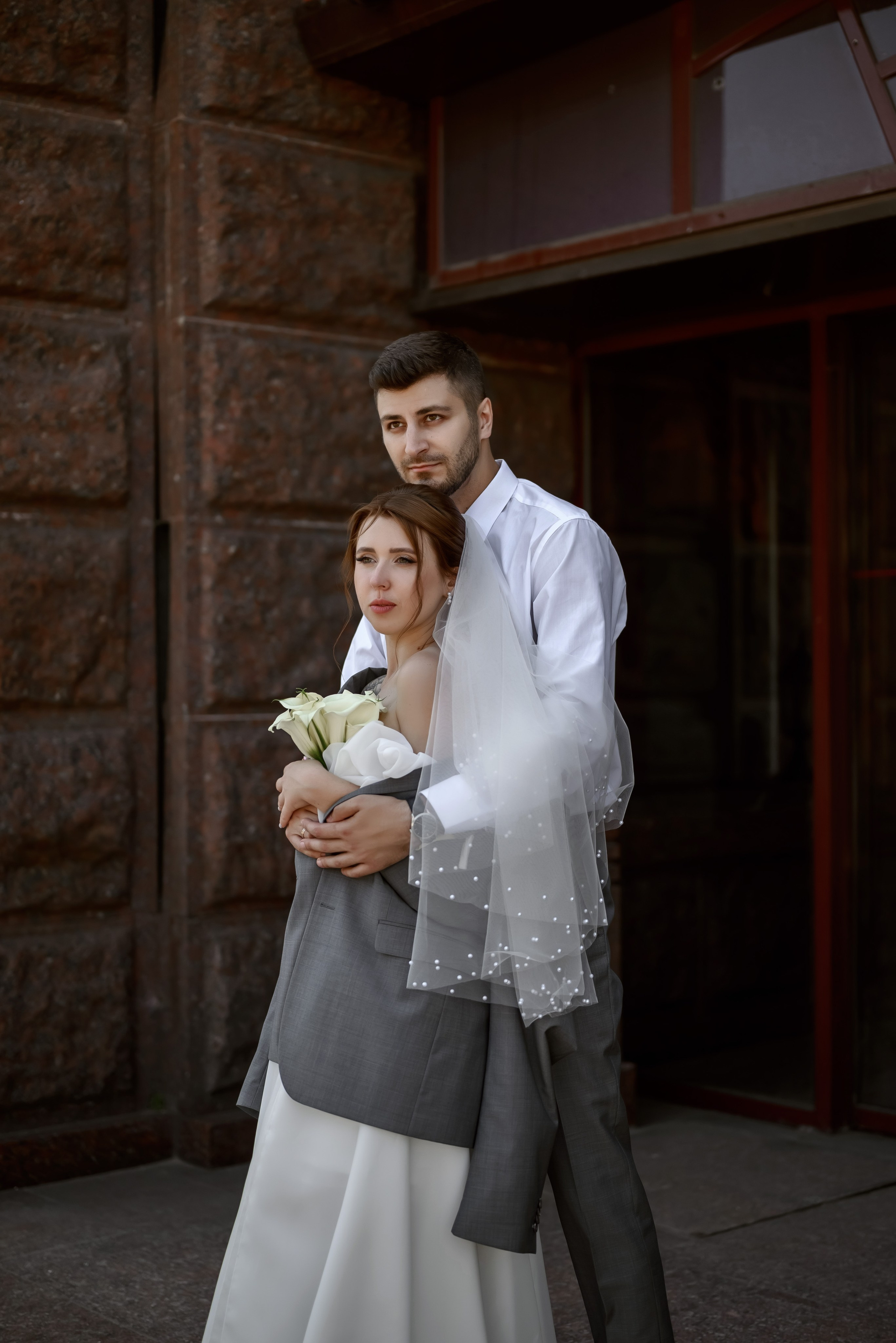 Прогулка в театре и по центру города. Юлия Басня семейный и свадебный фотограф в Донецке