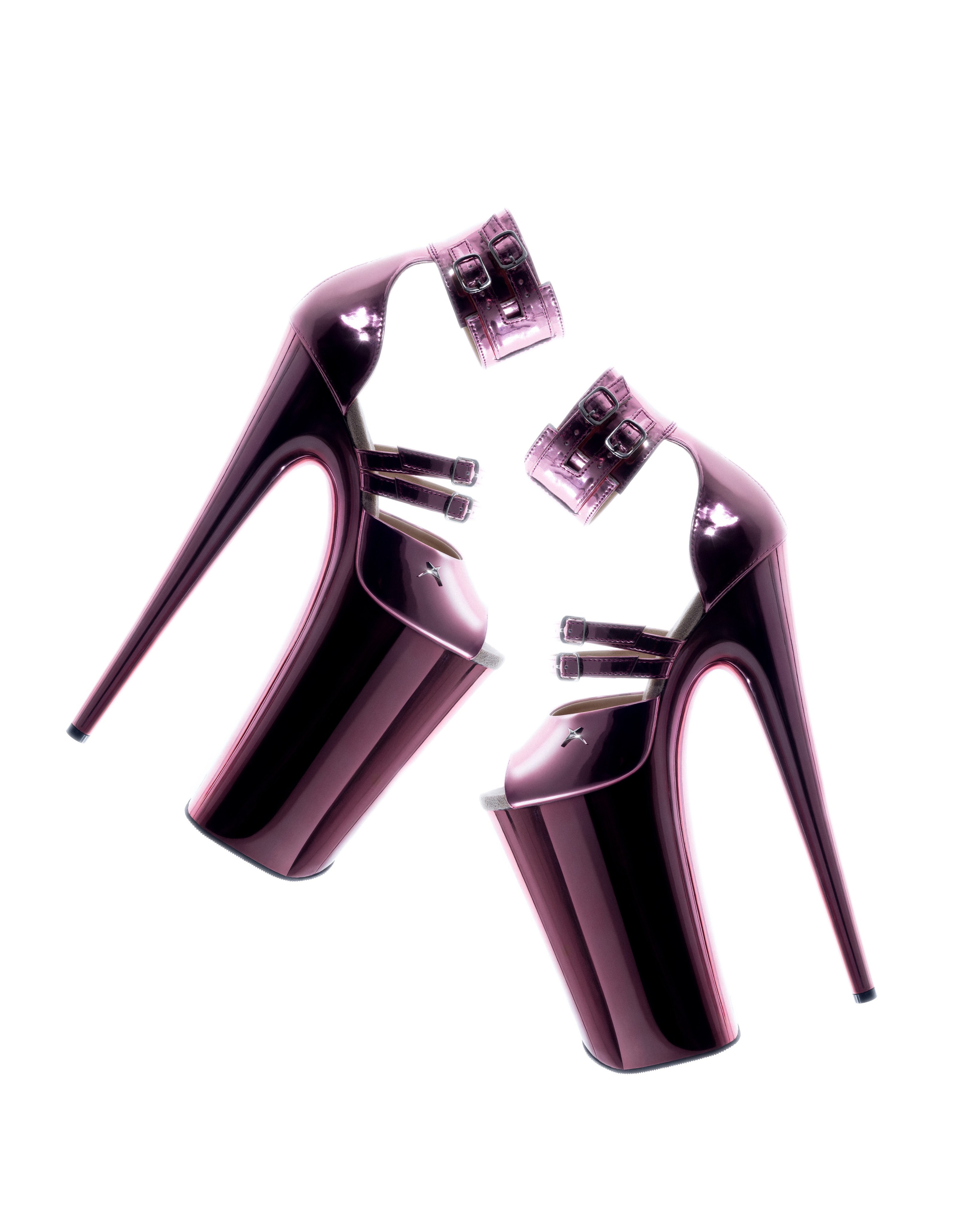 EXOHEELS. Photographer. Producer. Retoucher