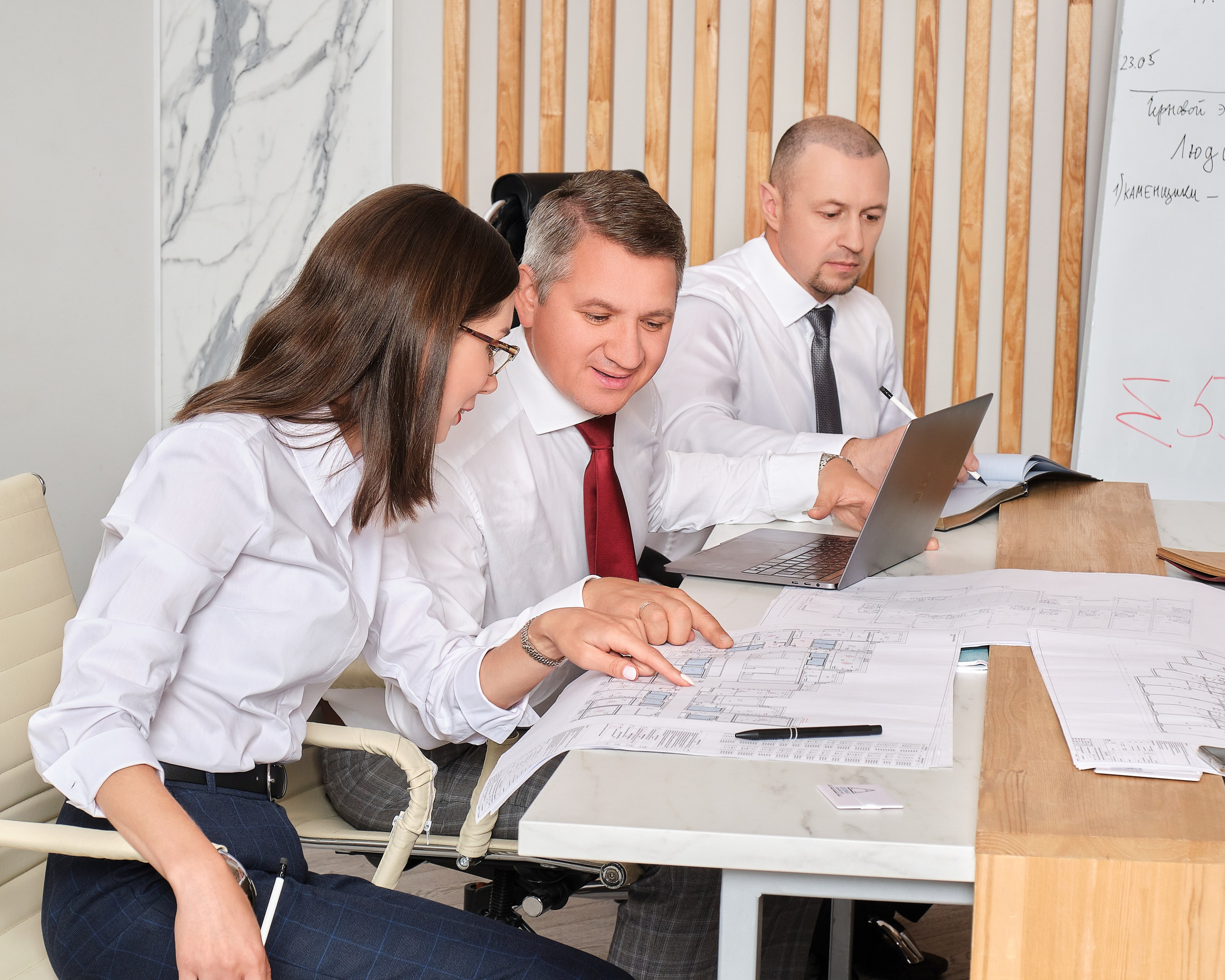 Бизнес фотосессия в Москве. Профессиональный фотограф в Москве Захар Ишутин