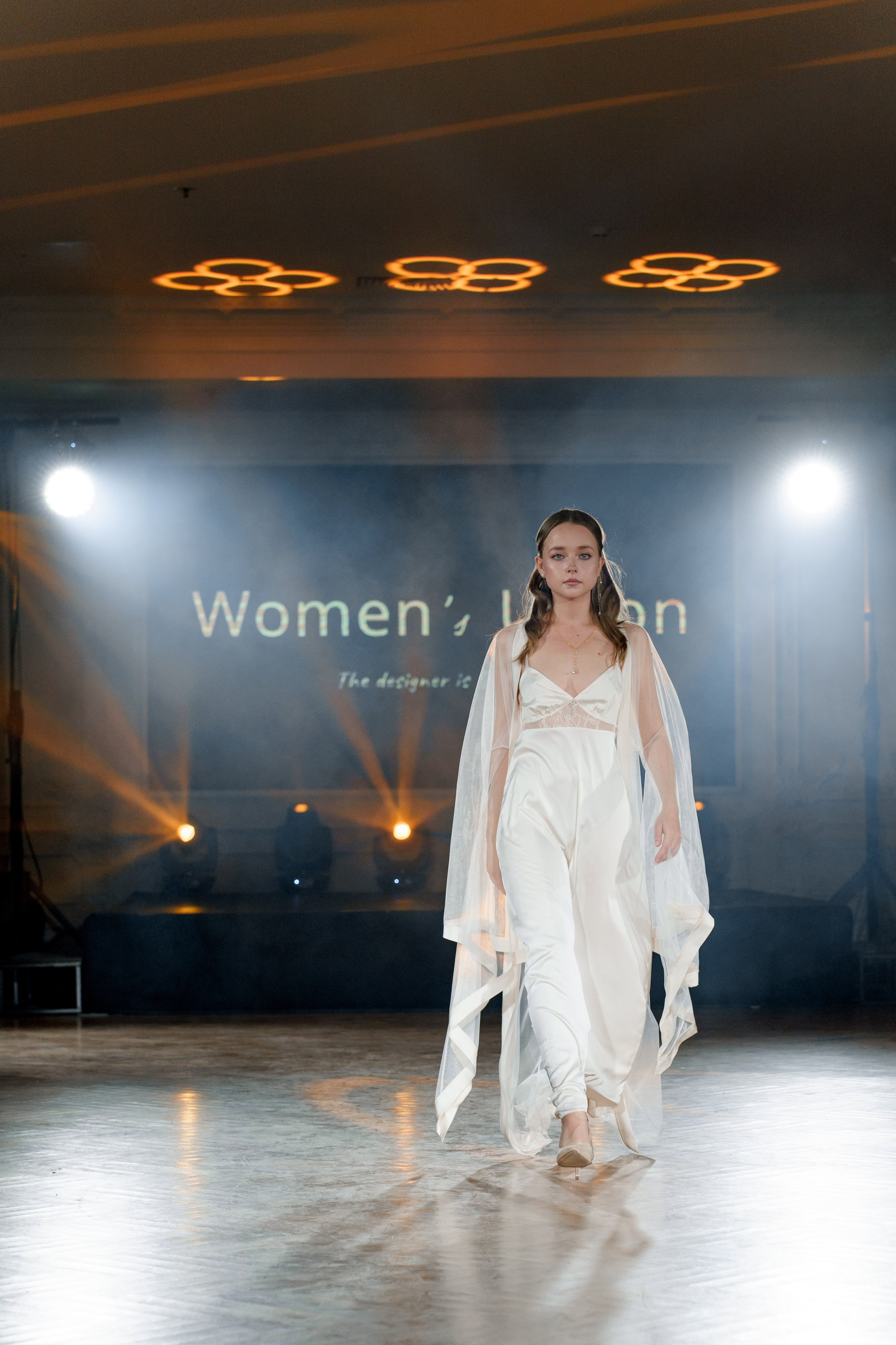 Выставка свадебных специалистов «Свадьба на 1000%». Свадебный фотограф в Санкт-Петербурге