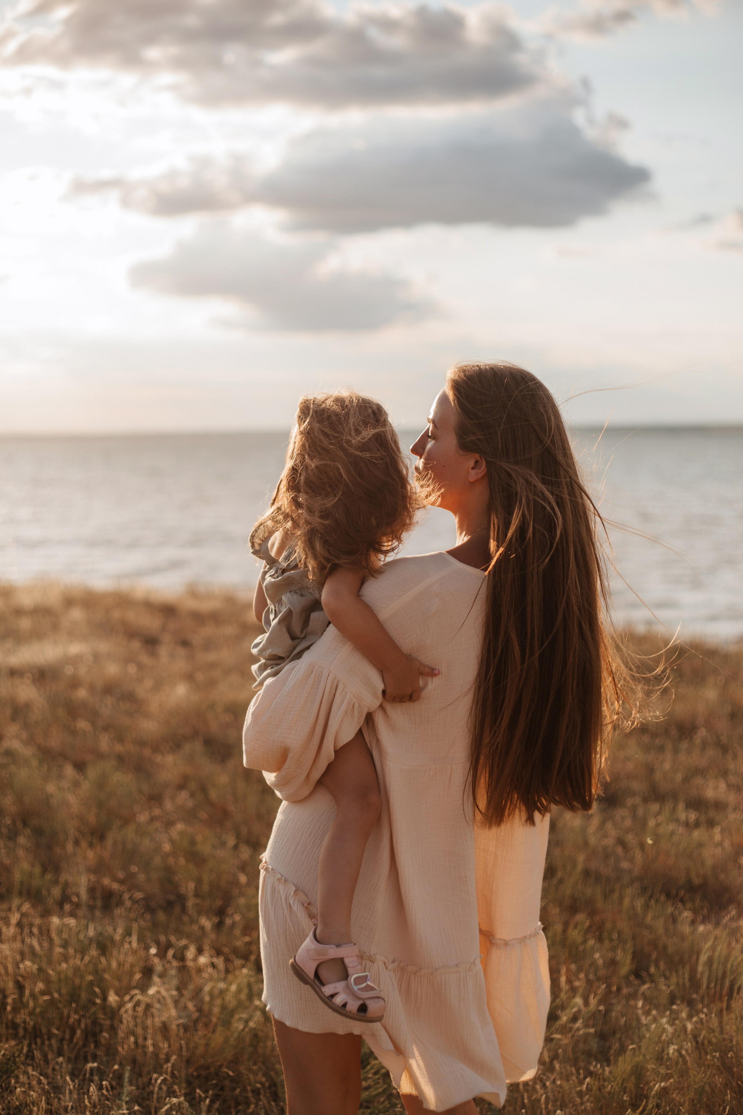 Люба и Саша с дочерьми. Фотограф в Волгограде и Москве | Анастасия Лаврова