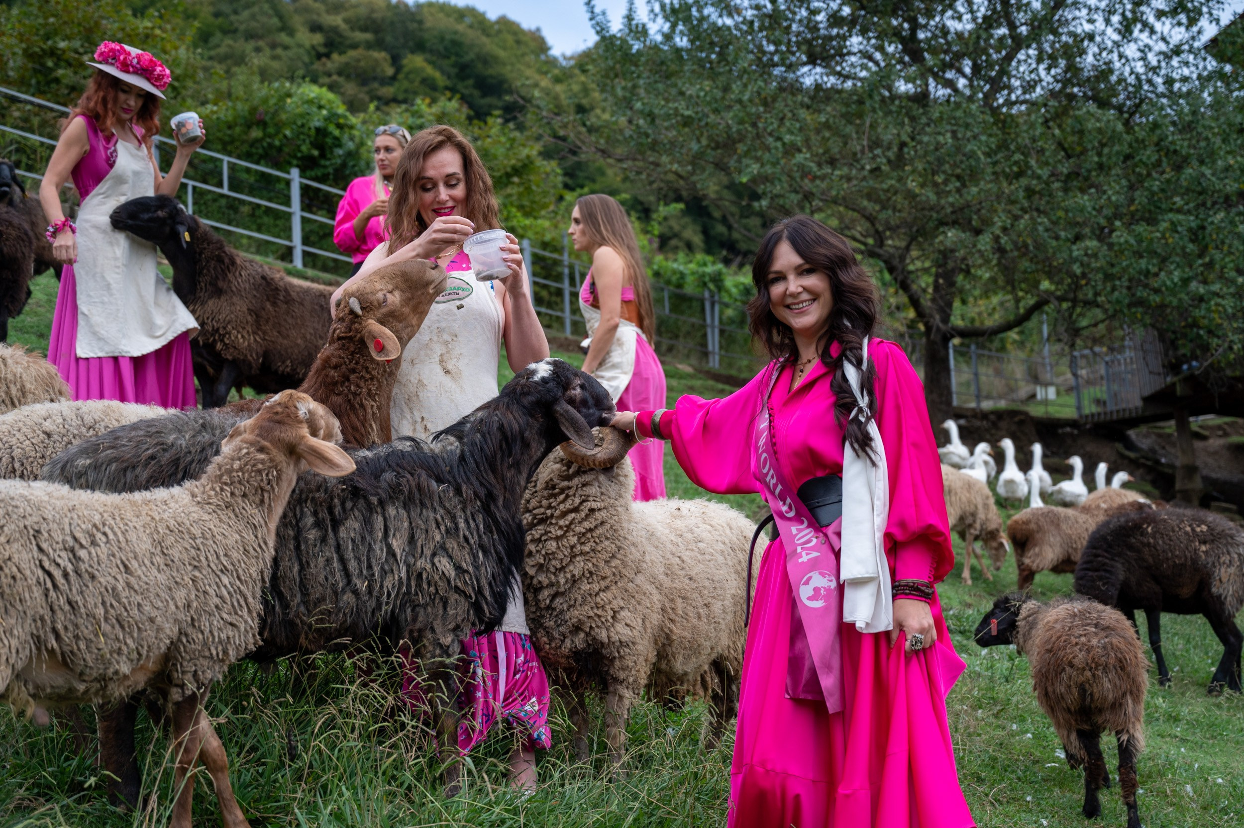 Ферма «ЭКЗАРХО» 03.10.2024 г. Фотографирую счастливых людей в Сочи