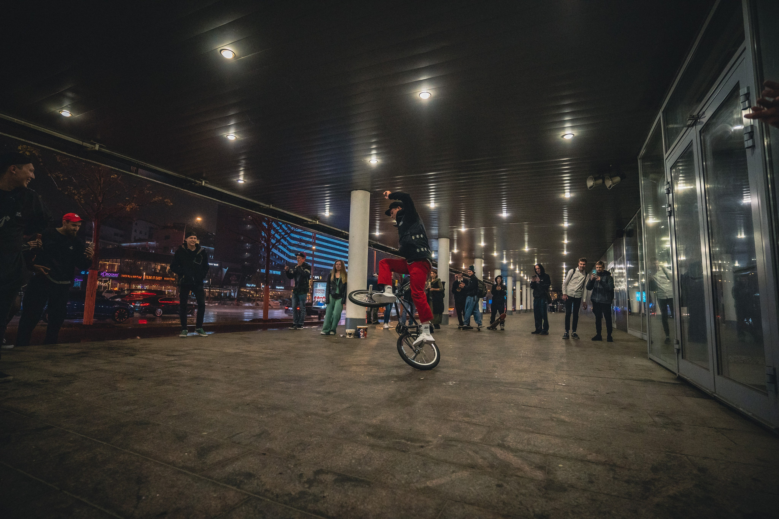 Премьера фильма ИБЬЁТСЯ в Москве 26.05.22. Репортажный фотограф в Краснодаре Рындин Дмитрий