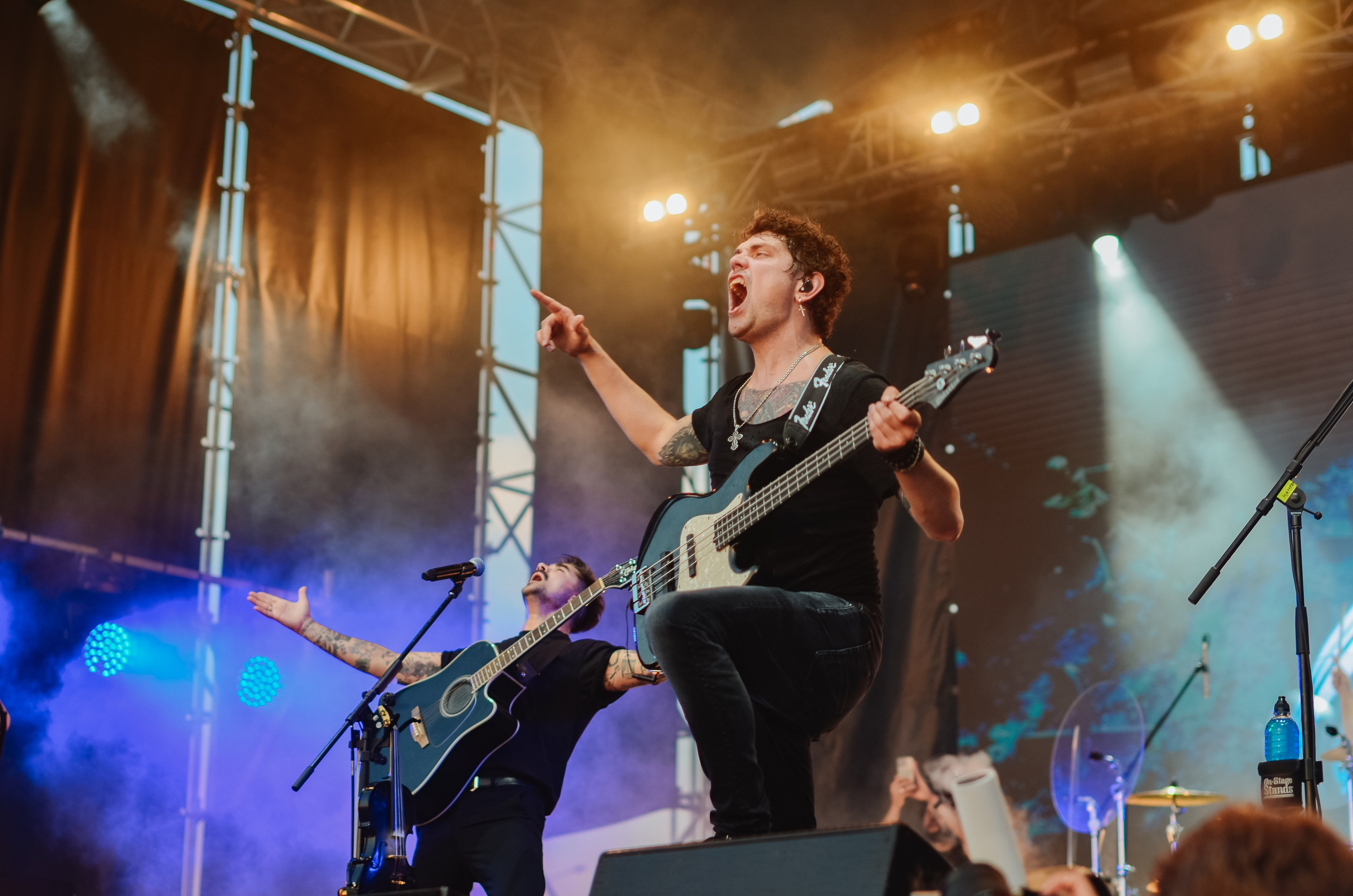 Концерт The Hatters на фестивале «Грань» в Барнауле. Денисова Аля — фотограф для парных съемок и индивидуальных историй в Барнауле