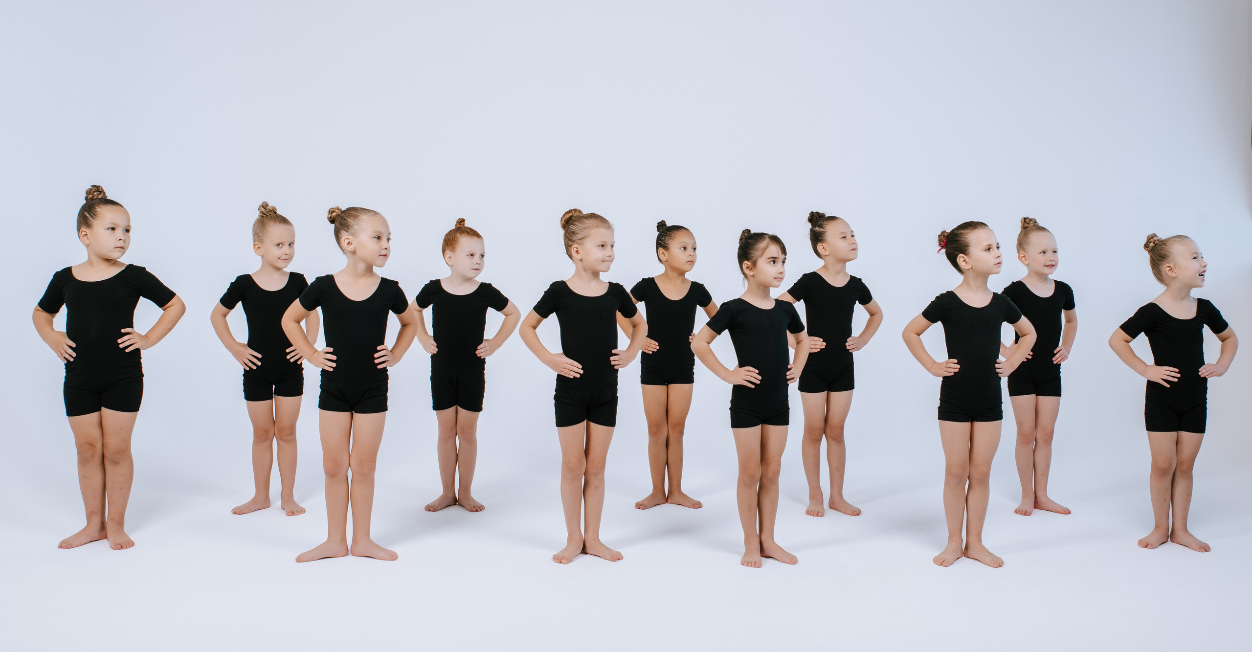 Коллектив «Жар-птица». Фотограф Ярмишко Дарья. Выпускные фотокниги