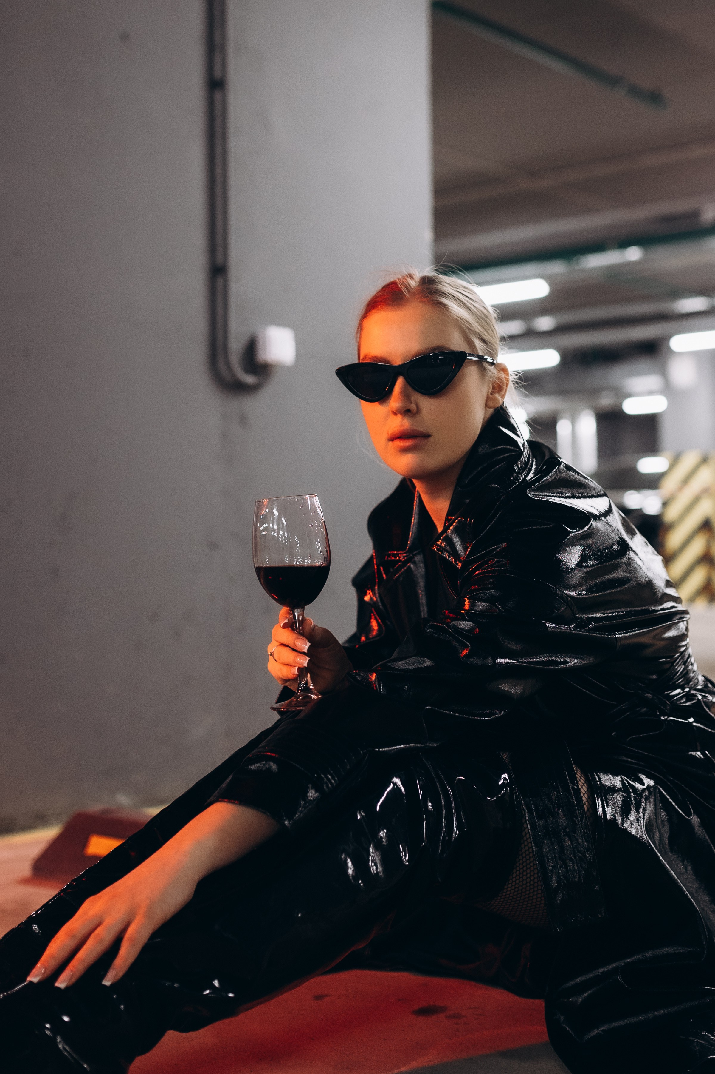 Наташа и парковка. Фотограф Артем Бросов в Санкт-Петербурге и Дубае