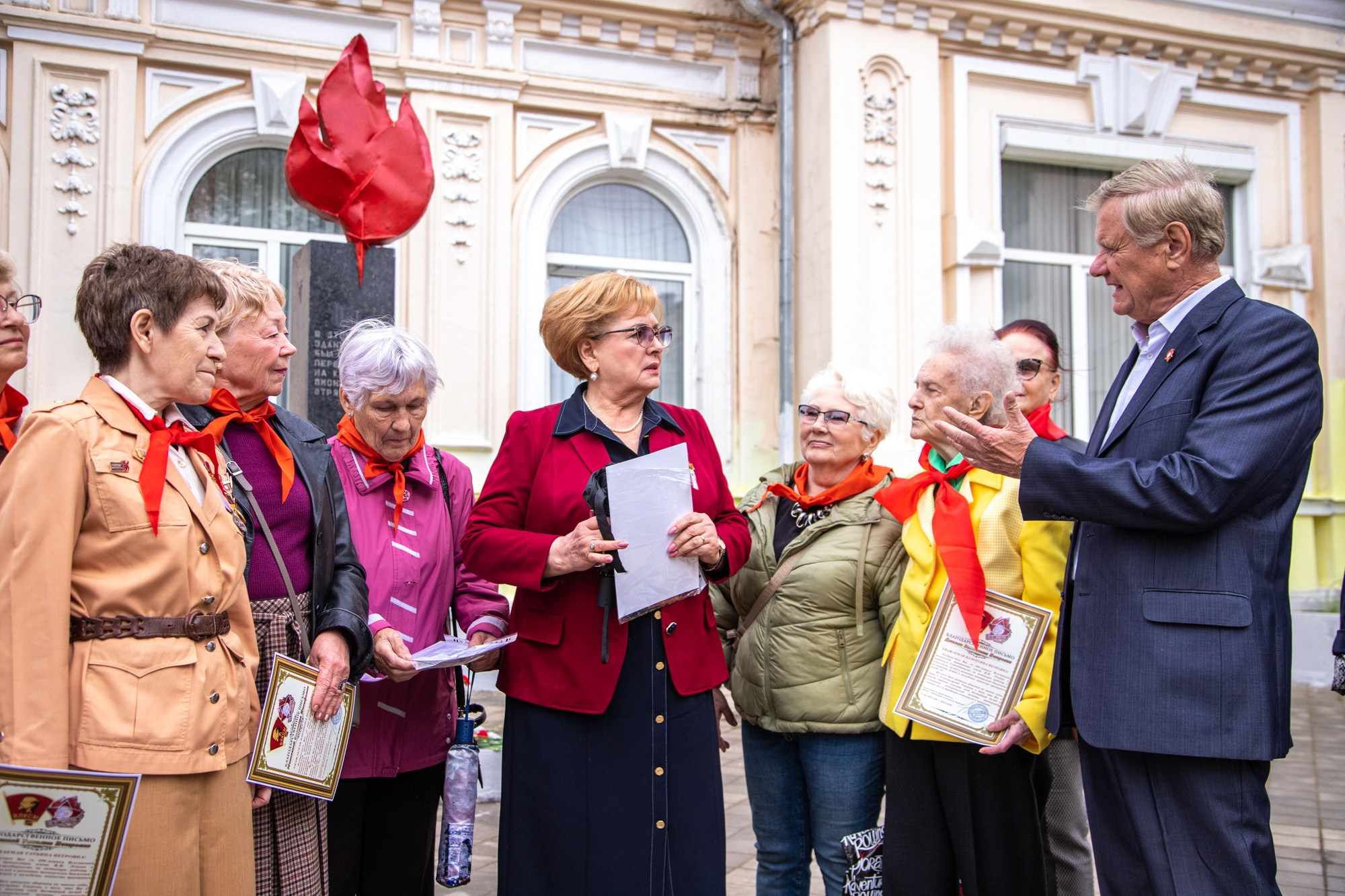 100-летие пионерии. Репортажный, промышленный и маркетплейс-фотограф Дмитрий Чернат