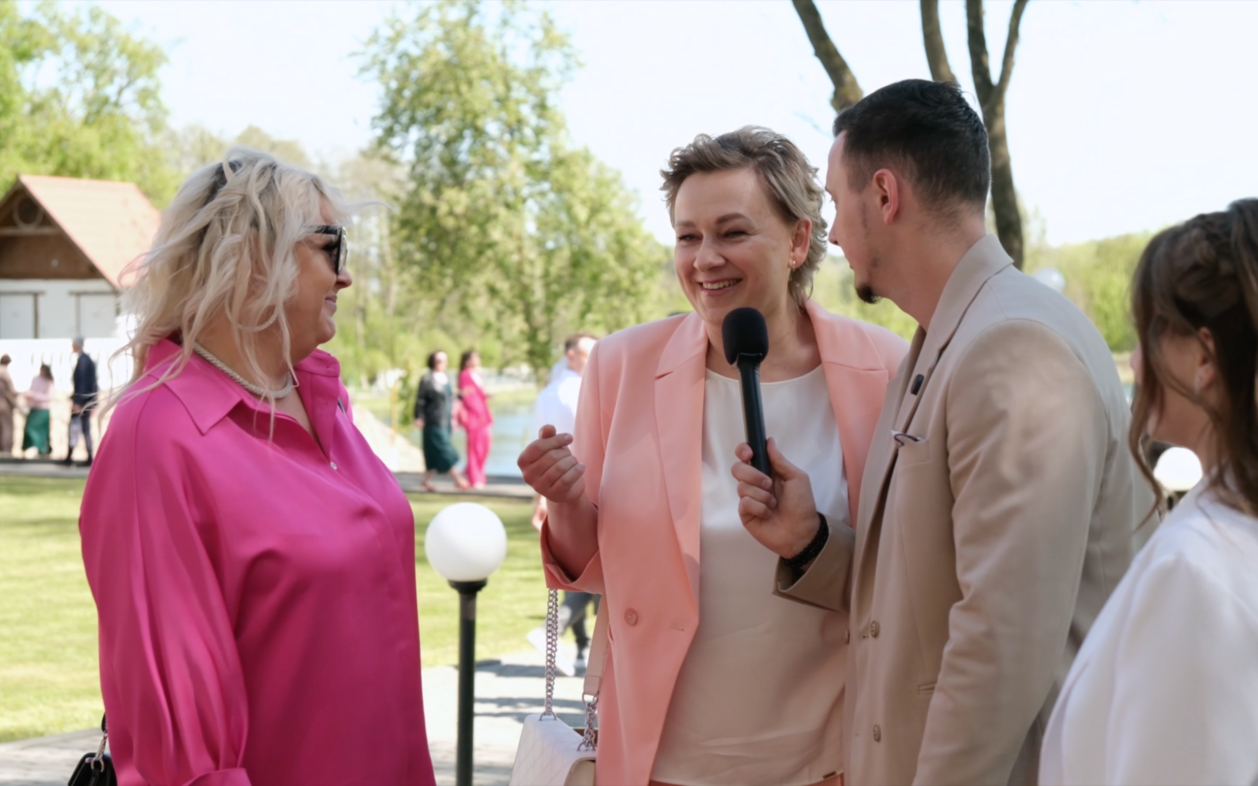 Свадебное SDE интервью в Каралино. Репортажный видеограф Илья Сухоносиик