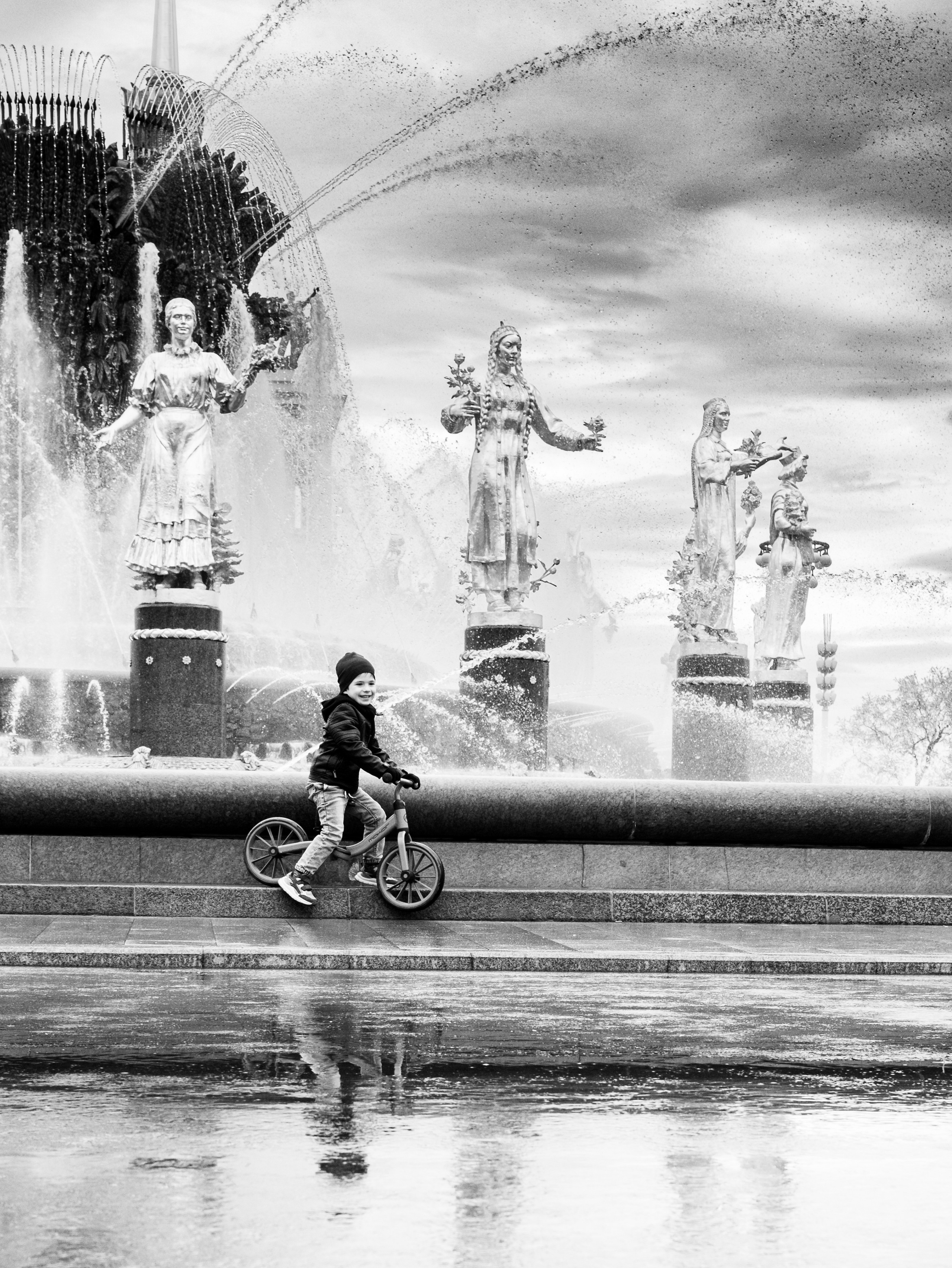 STREET / TRAVEL. Family and travel photographer from Israel