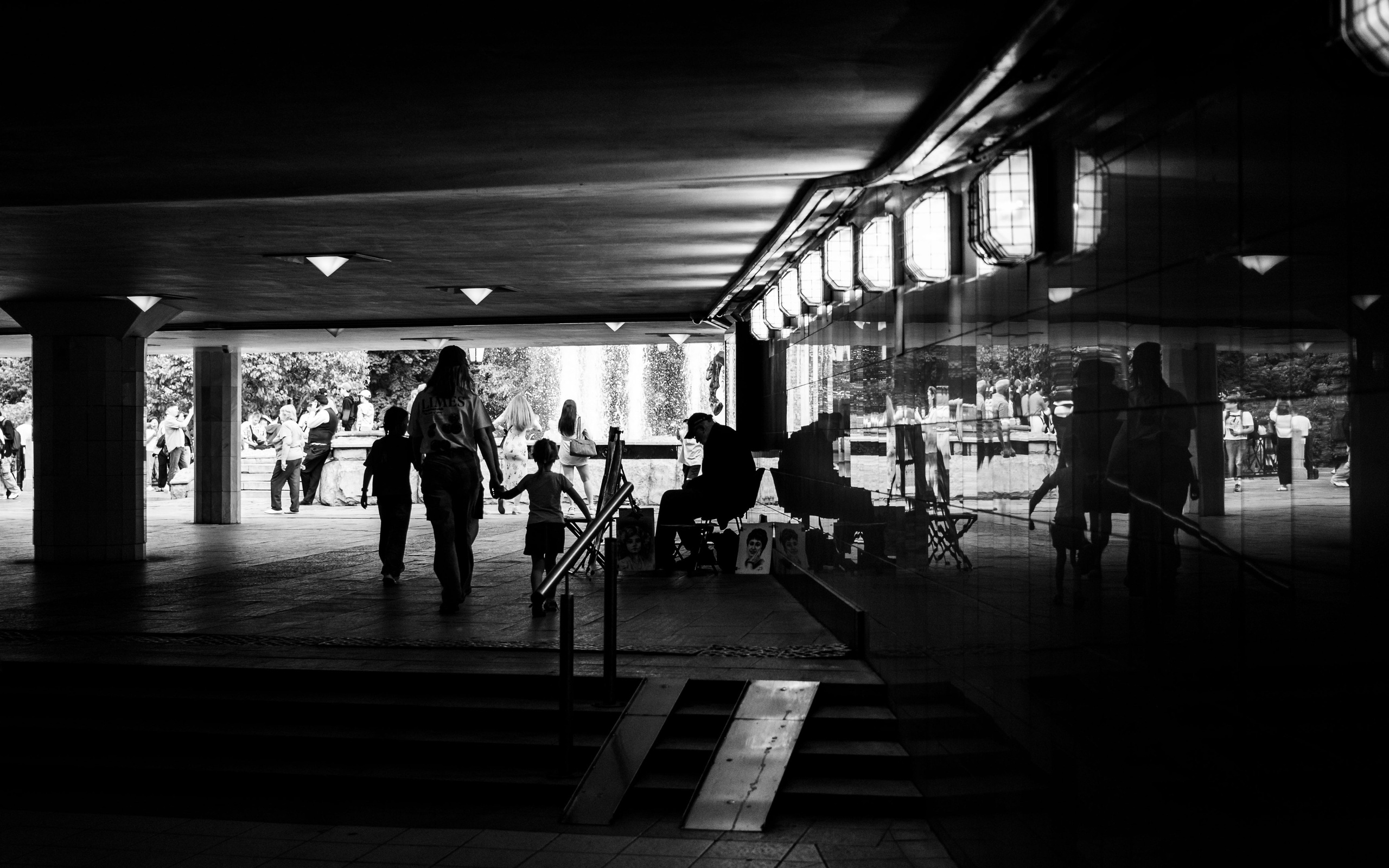 STREET / TRAVEL. Family and travel photographer from Israel