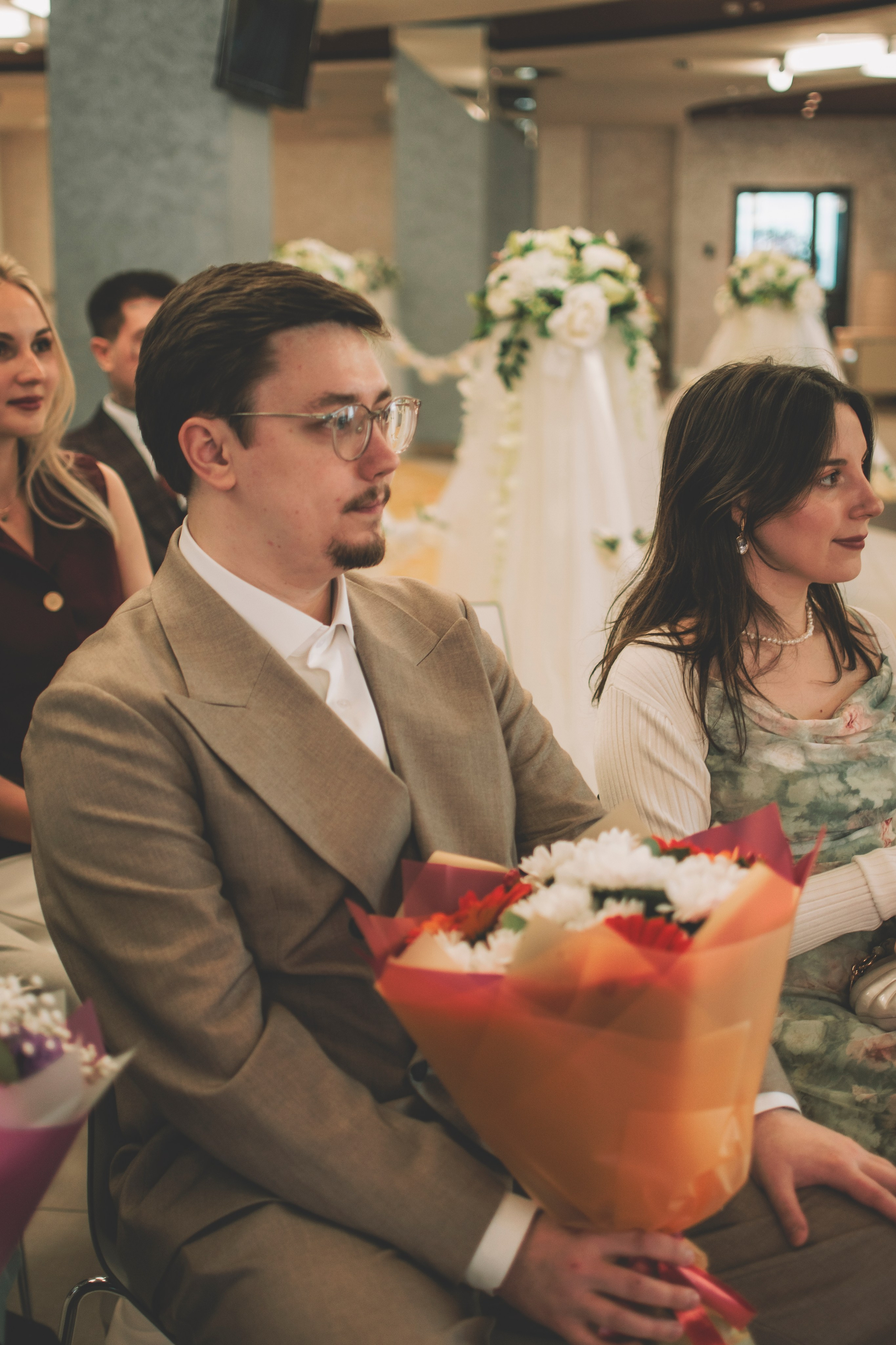 Альберт и Анастасия (Студийная фотосессия, роспись в ДК Нефтяник + фотосессия с гостями). Семейный и свадебный фотограф Губкинский и Ставрополь