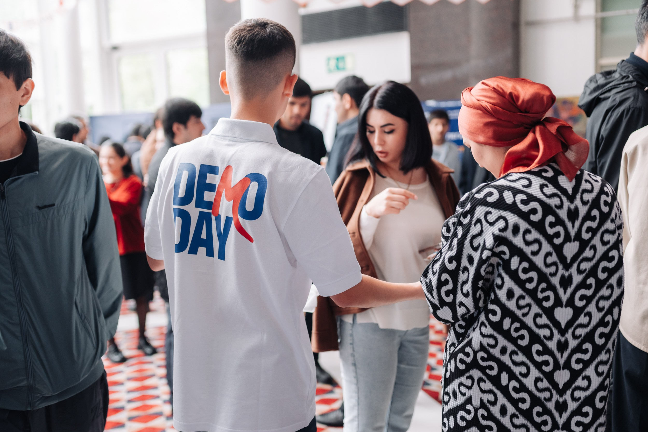 DEMODAY «Форум». Портретный и Репортажный Фотограф Москва