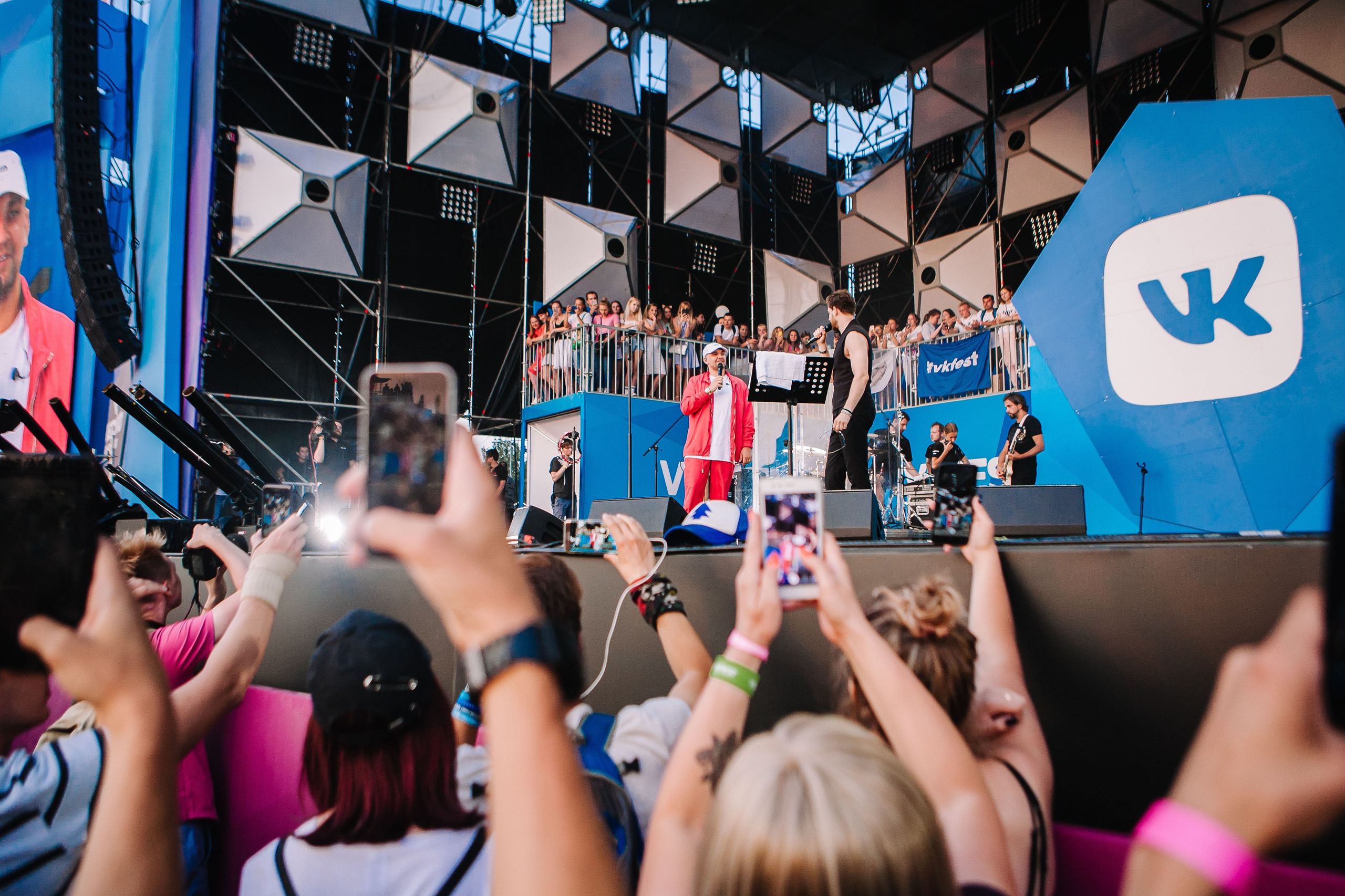 VK FEST 2018. Фотограф в Санкт-Петербурге Милая Мила