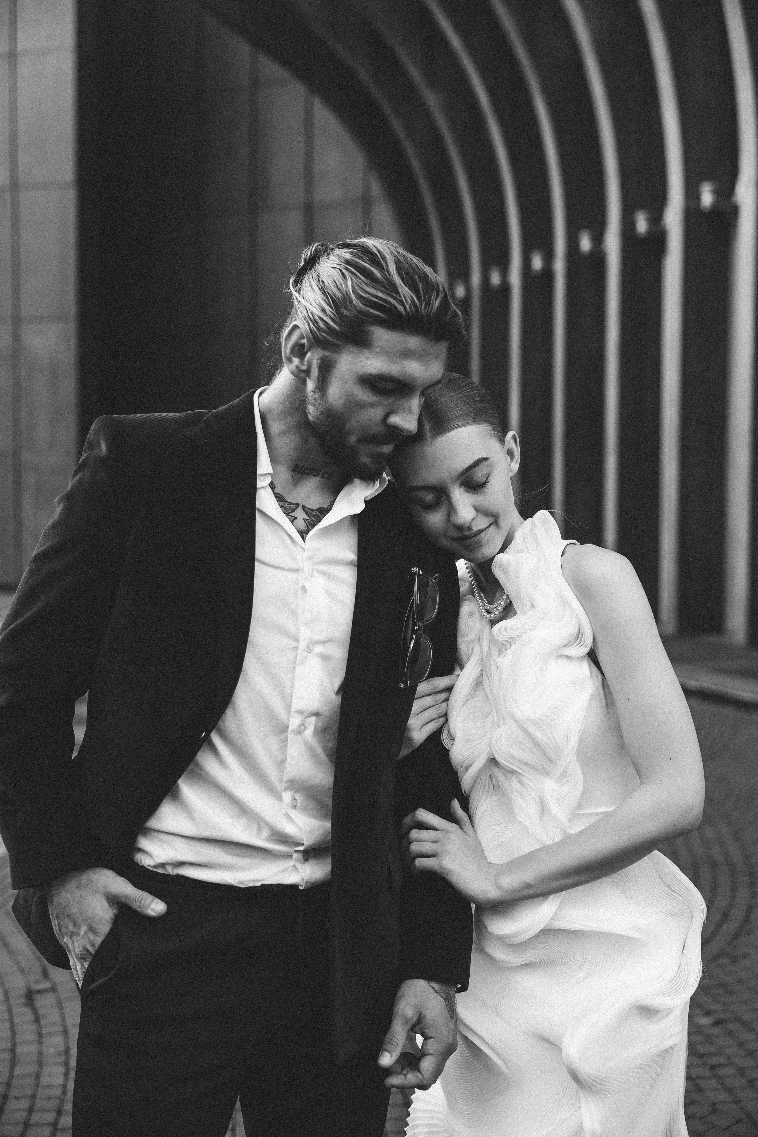 Свадебная фотосессия в Барвиха Luxury Village. Свадебный фотограф в Москве — Оскар Гелманов