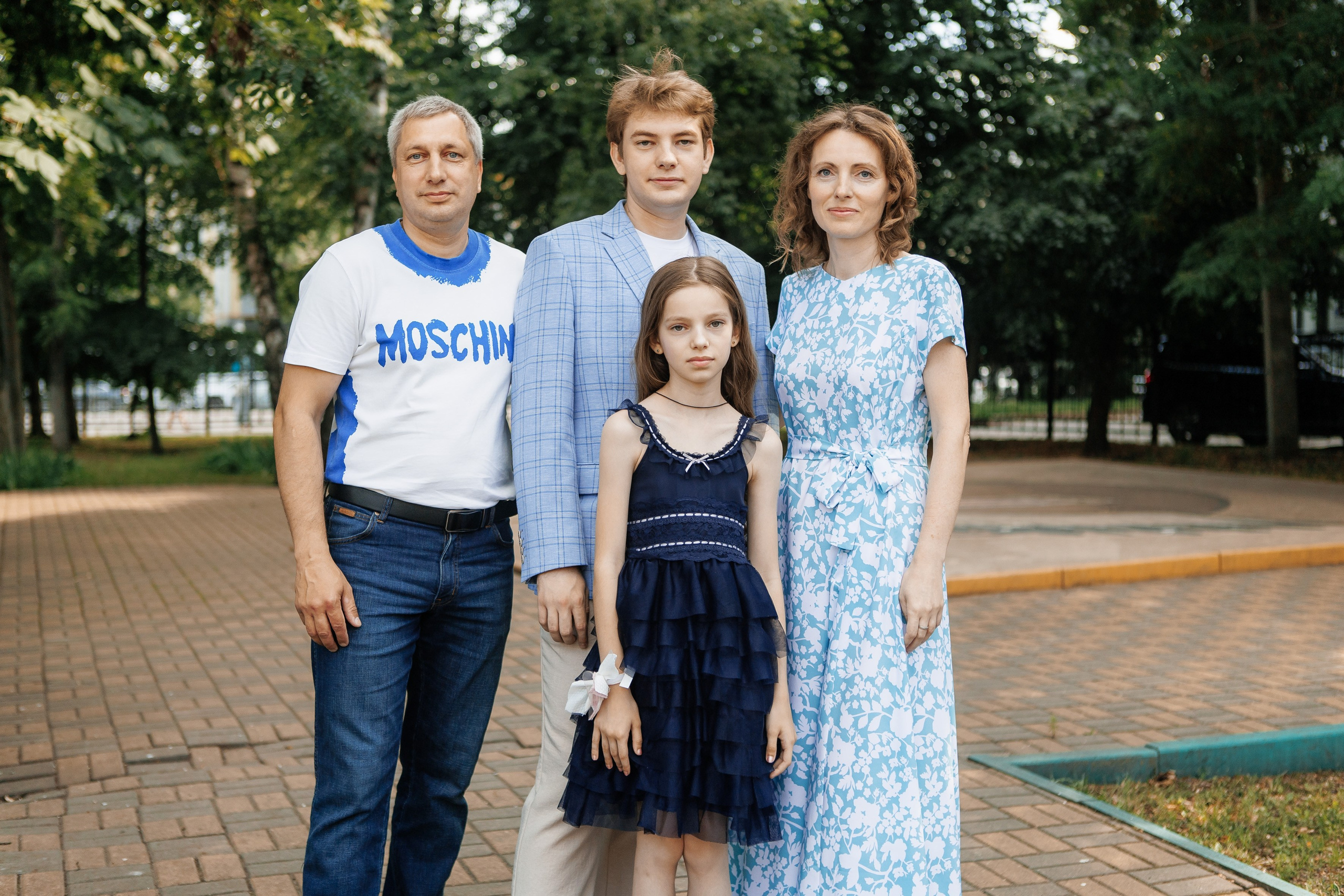 Выпускной Гимназия 12 2024 г. Свадебный и портретный Фотограф в Липецке Дмитрий Котюков