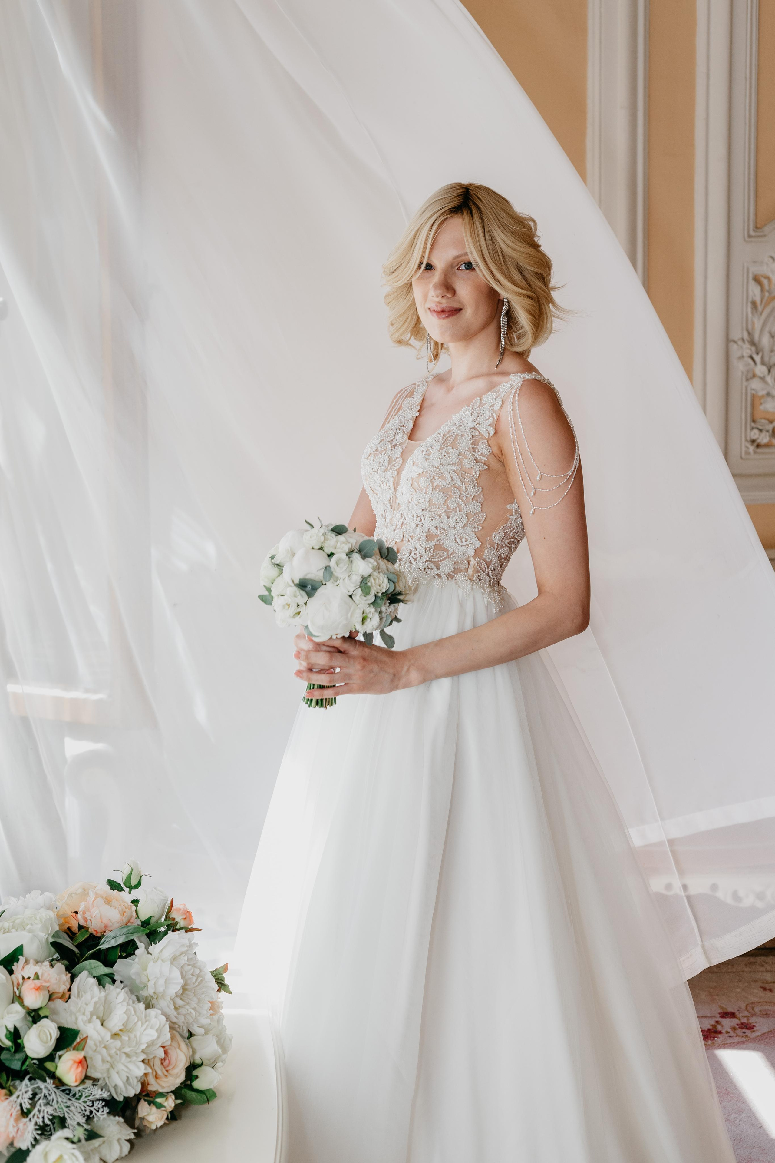 Юлия и Михаил: Первый дворец, дом Зингера, прогулка. Душевный фотограф в Санкт-Петербурге. Свадебные и семейные фотосессии