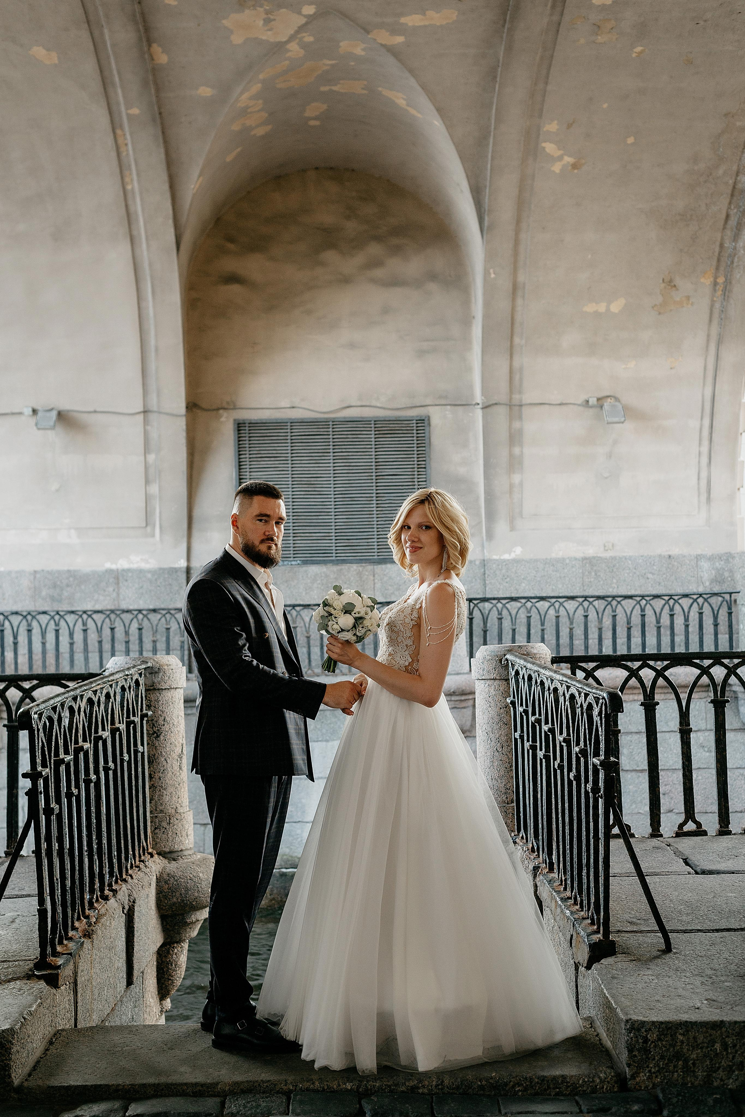Юлия и Михаил: Первый дворец, дом Зингера, прогулка. Душевный фотограф в Санкт-Петербурге. Свадебные и семейные фотосессии