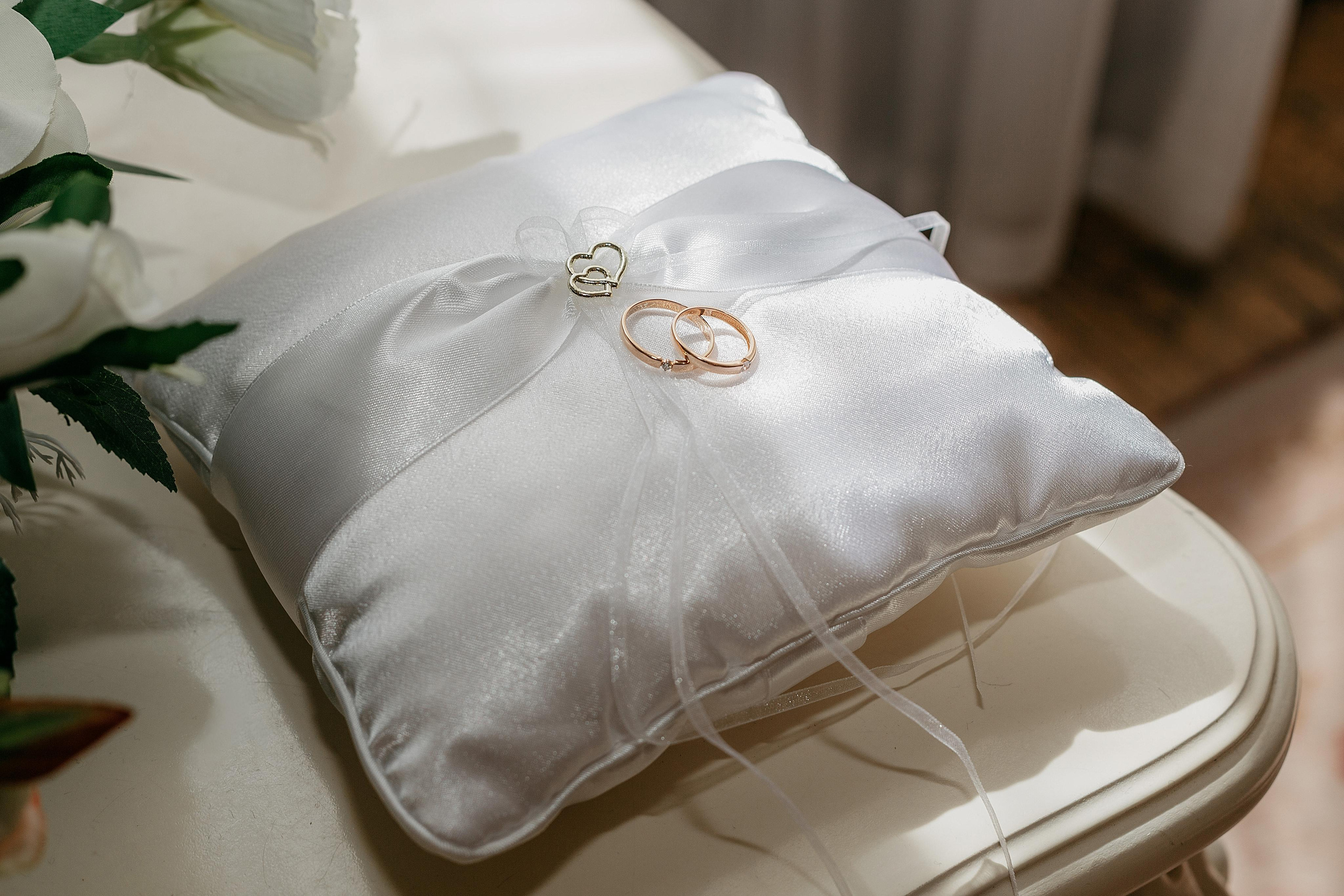 Юлия и Михаил: Первый дворец, дом Зингера, прогулка. Душевный фотограф в Санкт-Петербурге. Свадебные и семейные фотосессии